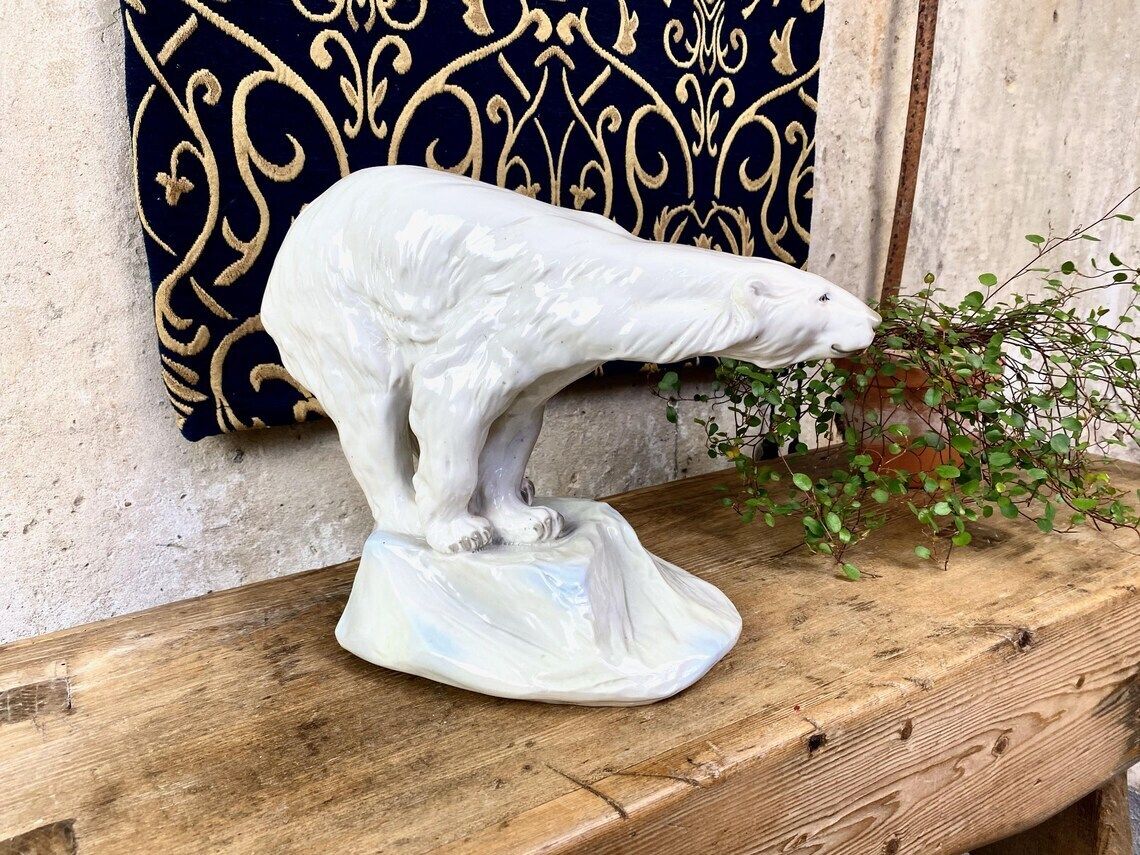 Large Amphora Czechoslovakia Polar Bear On Iceberg Statue photo 220.0