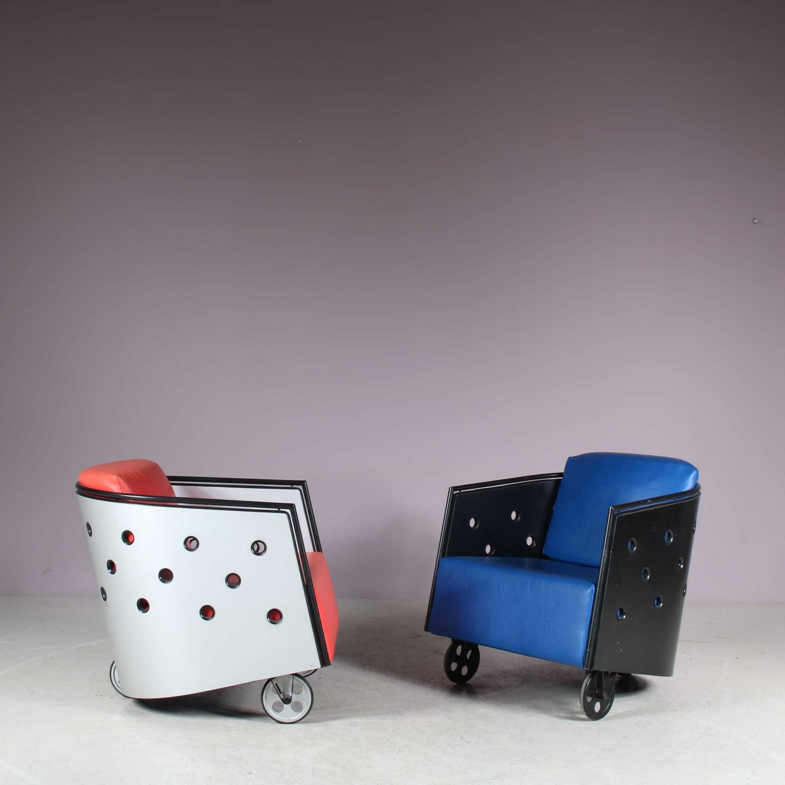 photo for sale Showmodel “Humptydumpty” Lounge Chairs By Pierre Mazairac & Karel Boonzaaijer, Netherlands 1980