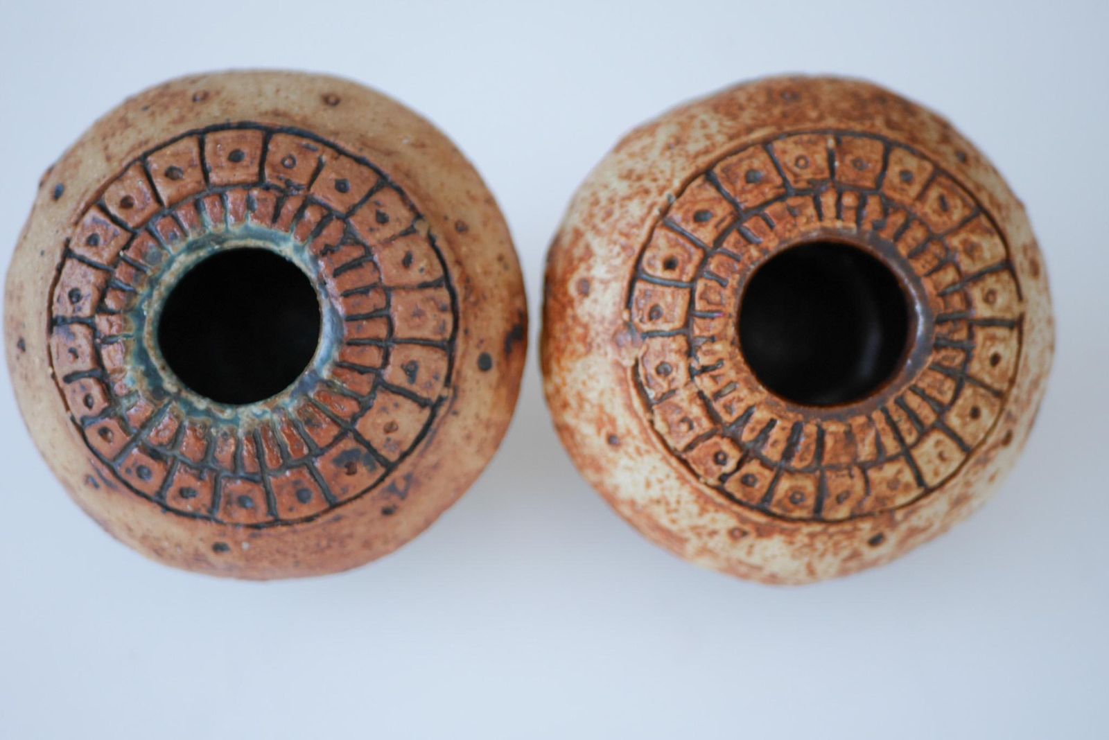 Brutalist Studio Pottery Vases Or Pots By Bernard Rooke, 1960s, Set Of 2 photo vintage