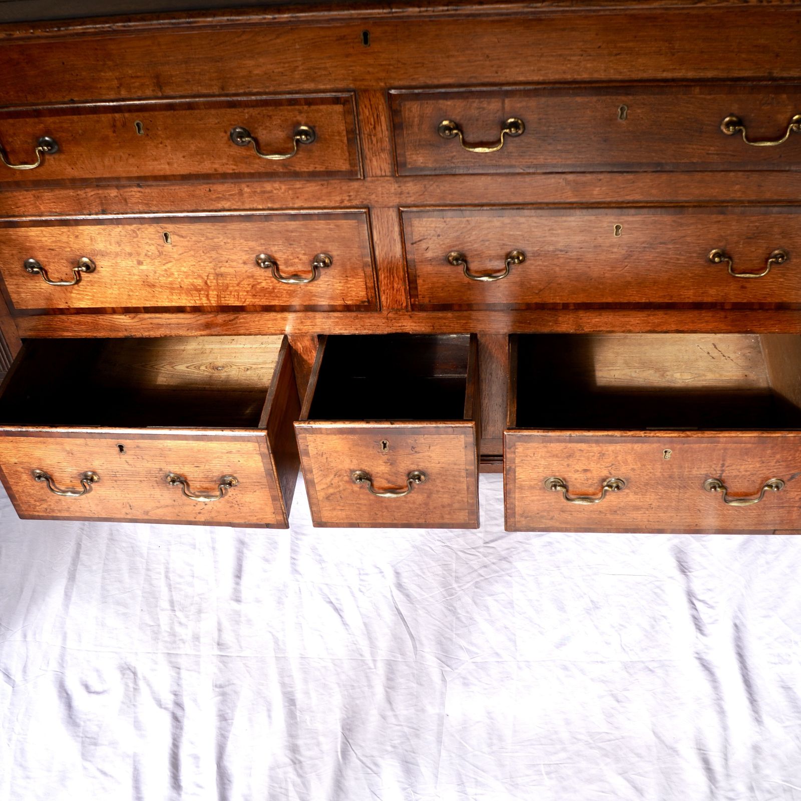 photo furniture Georgian Oak Lancashire/ Mule Chest