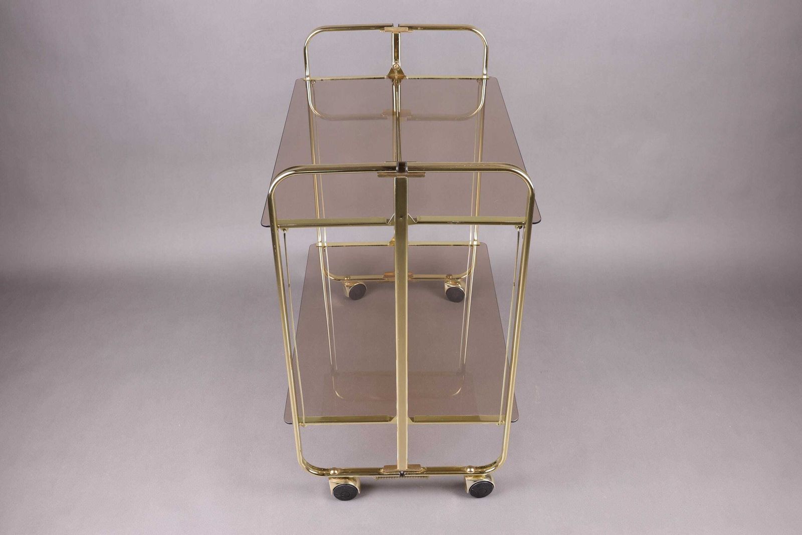 Vintage Opvouwbare Barkar | Gouden Trolley Met Rookglas | Mid Century Modern Serveerwagen Op Wielen, Jaren 1980 photo for sale