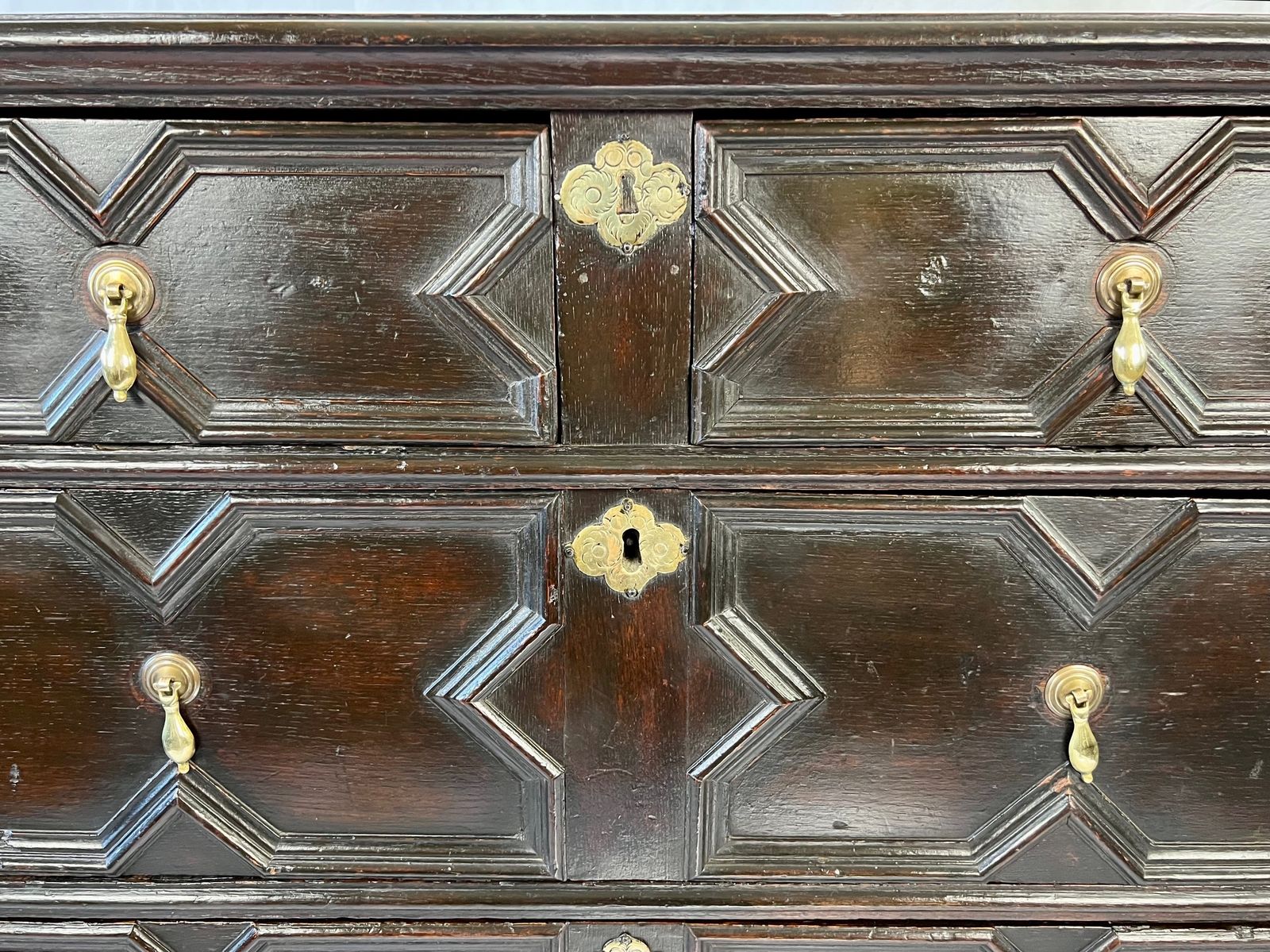 Large 17th Century Oak Chest Of Drawers photo vinterior