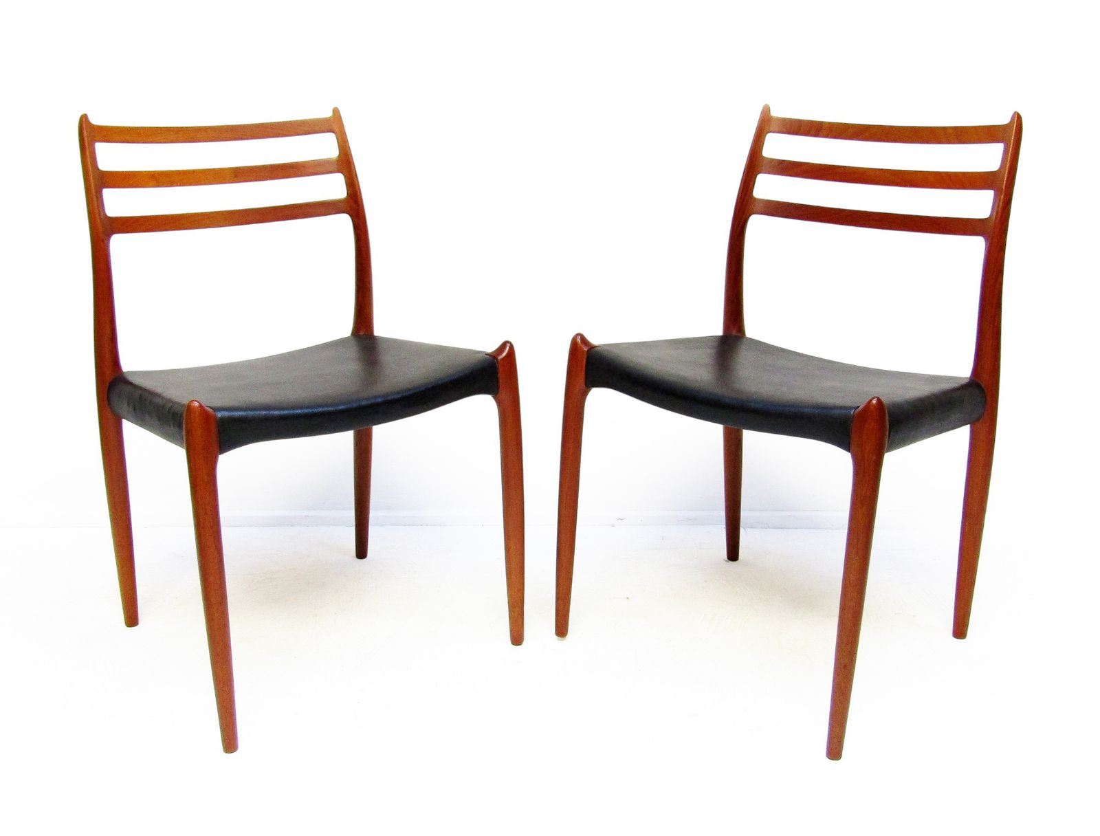 Set Of Four Exceptional 1950s Danish Dining Chairs By Niels Moller, 2x Model 62 And 2x Model 78 photo for sale