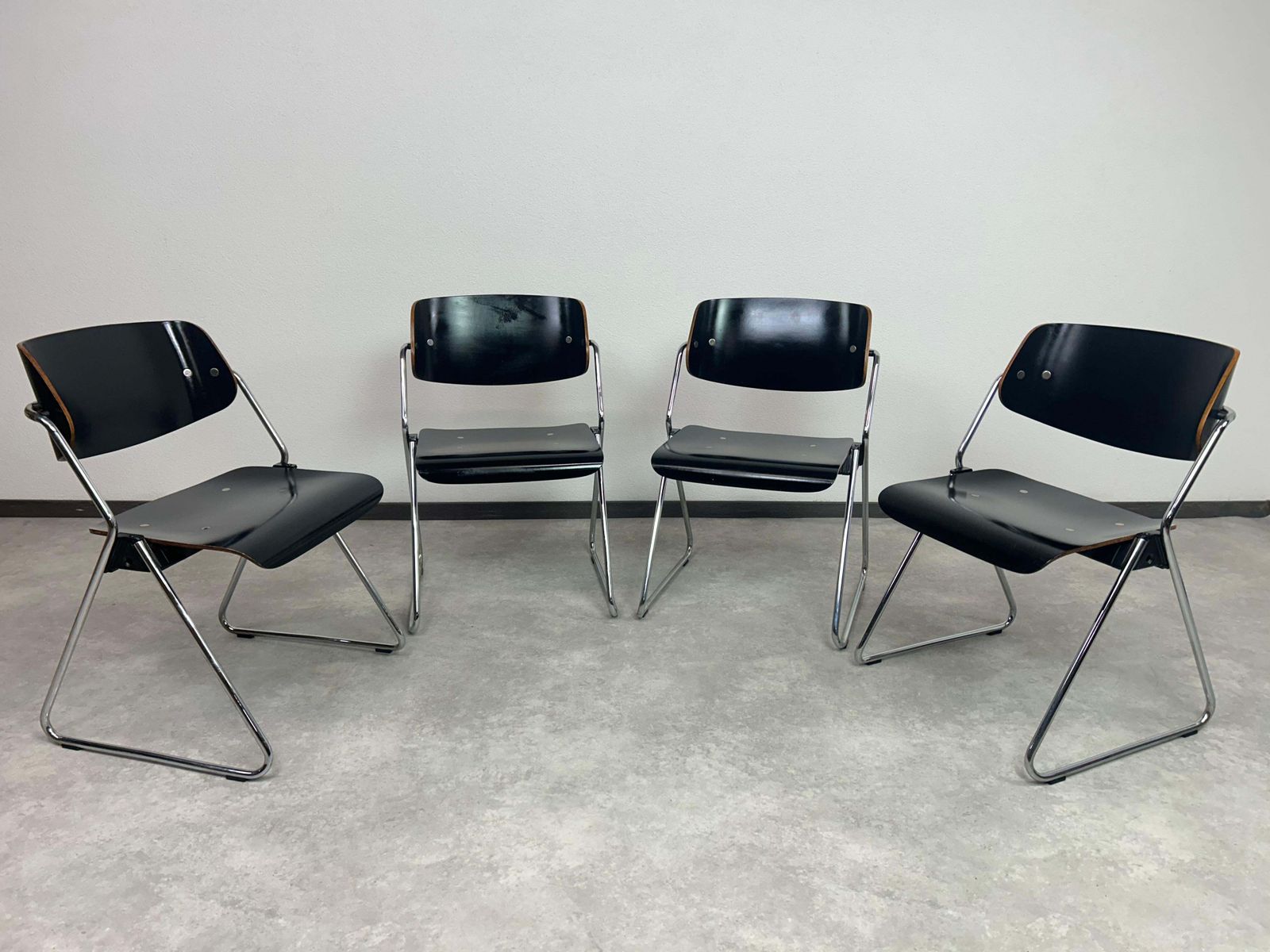 Mid Century Modern Dining Chairs No.614/3 By Klaus Franck For Wilkhahn photo furniture
