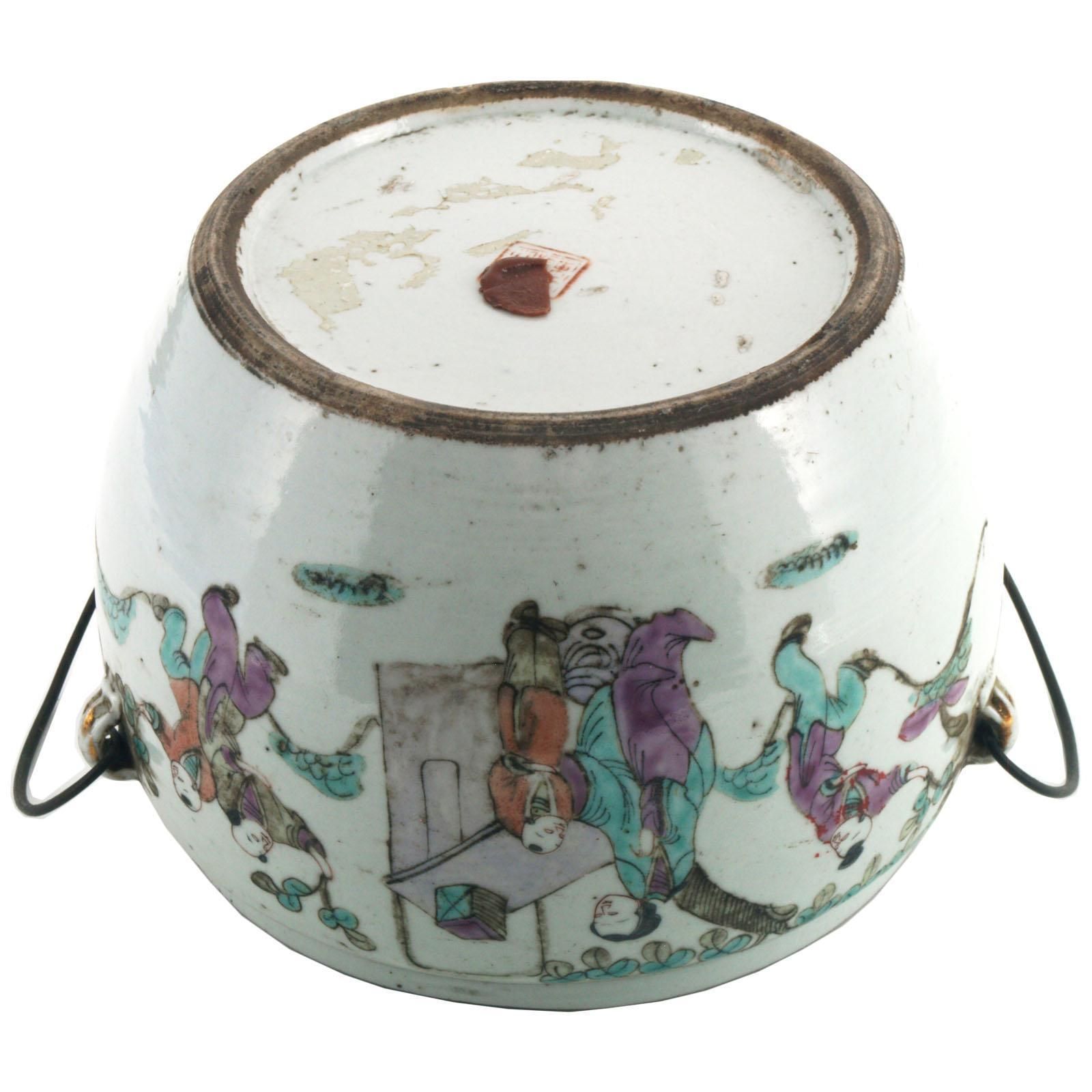 Early 20th Century Chinese Porcelain Bucket Vase, Famille Verte photo furniture