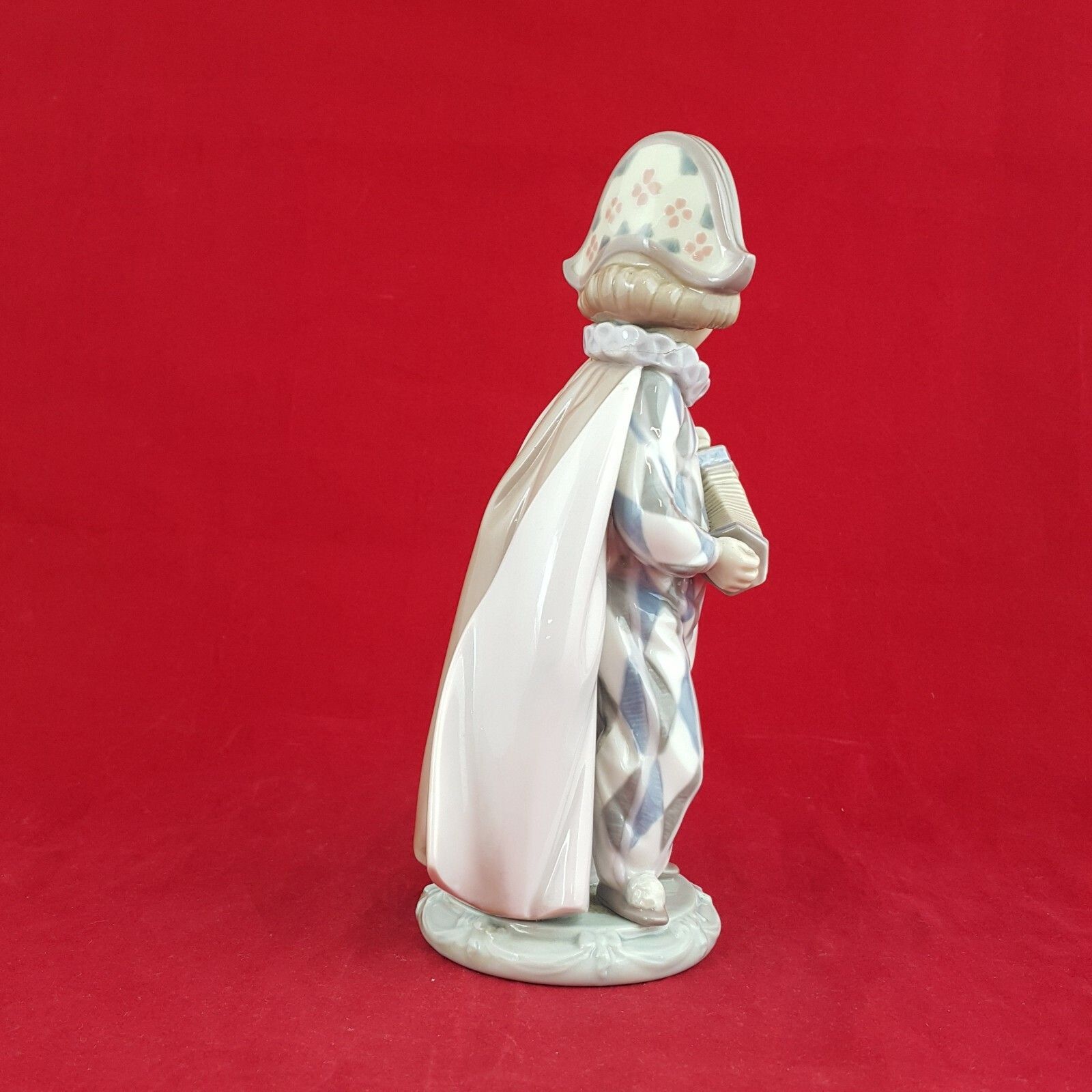 Lladro Concertina 5695 (Restored Neck)  6018 Porcelain  Collectible L/N photo vinterior