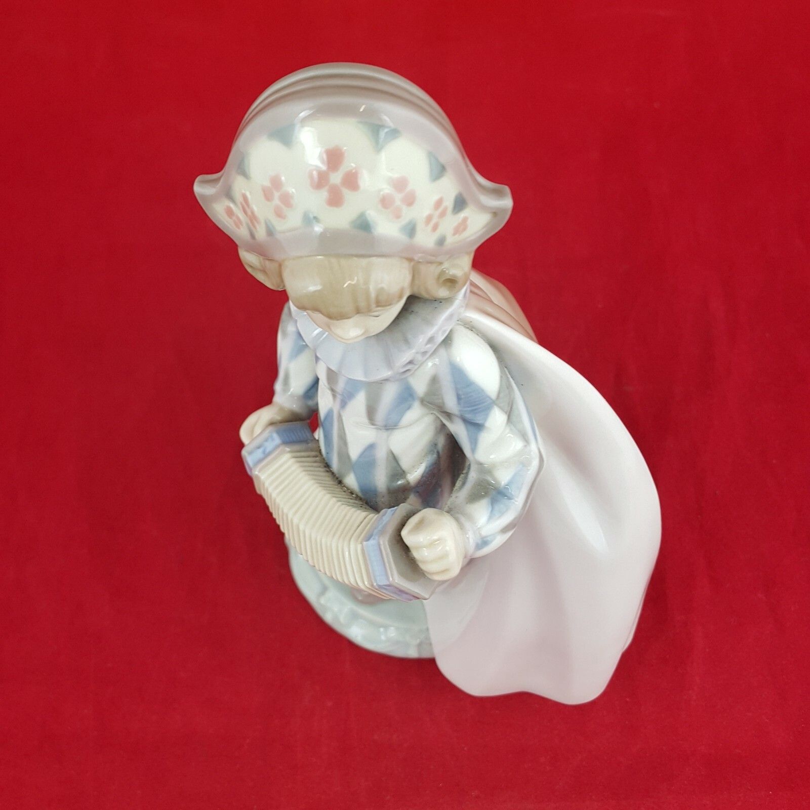 Home Decor Lladro Concertina 5695 (Restored Neck)  6018 Porcelain  Collectible L/N photo