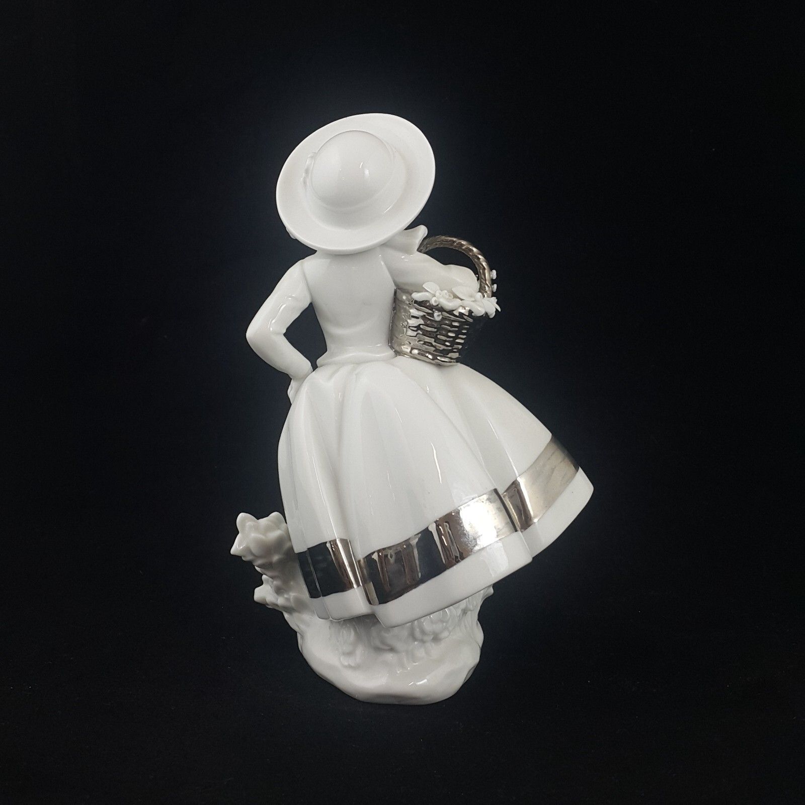 Nao By Lladro Figurine Re Deco Sweet Scent 6723 L/N photo Home Decor