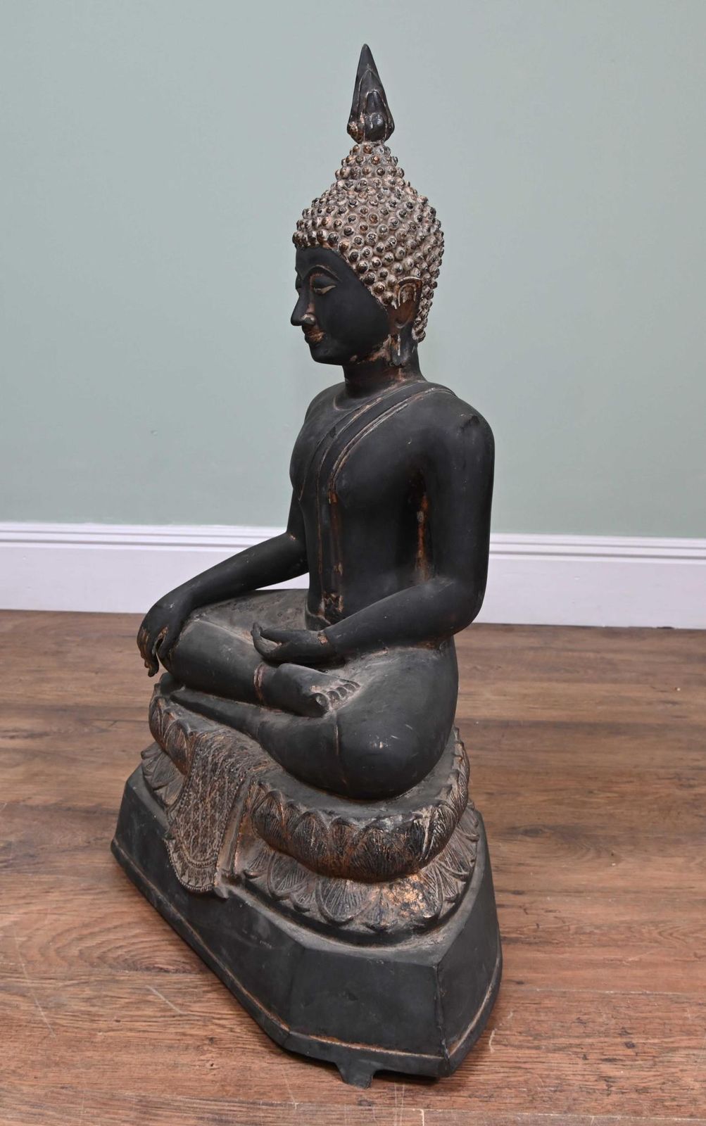 photo for sale Bronze Nepalese Buddha Statue Meditation Antique Buddhist Art