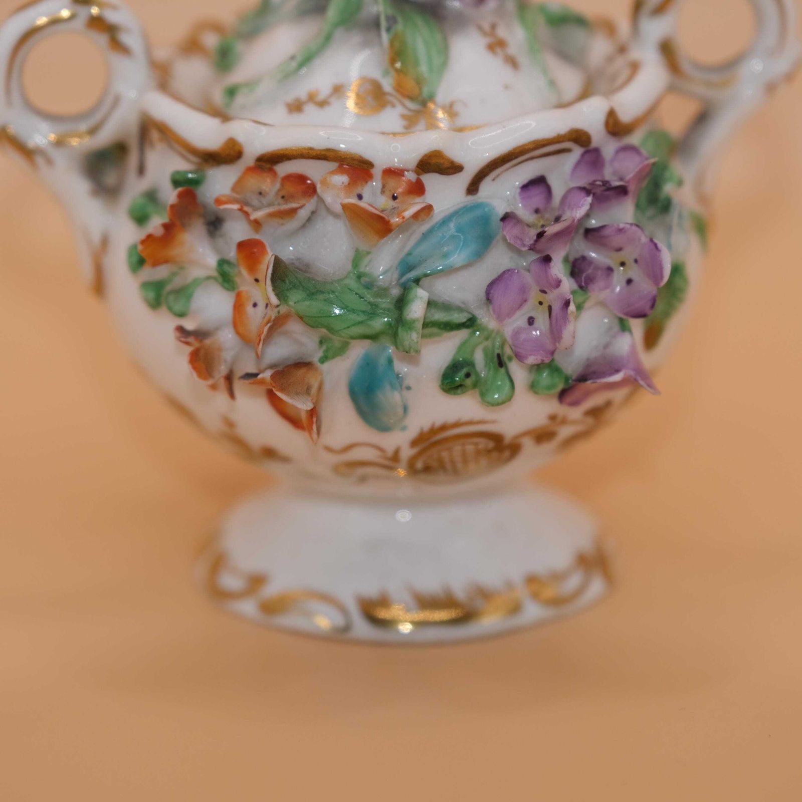 photo for sale Coalport Coalbrookdale Porcelain Pot & Lid, Coalbrookdale Porcelain