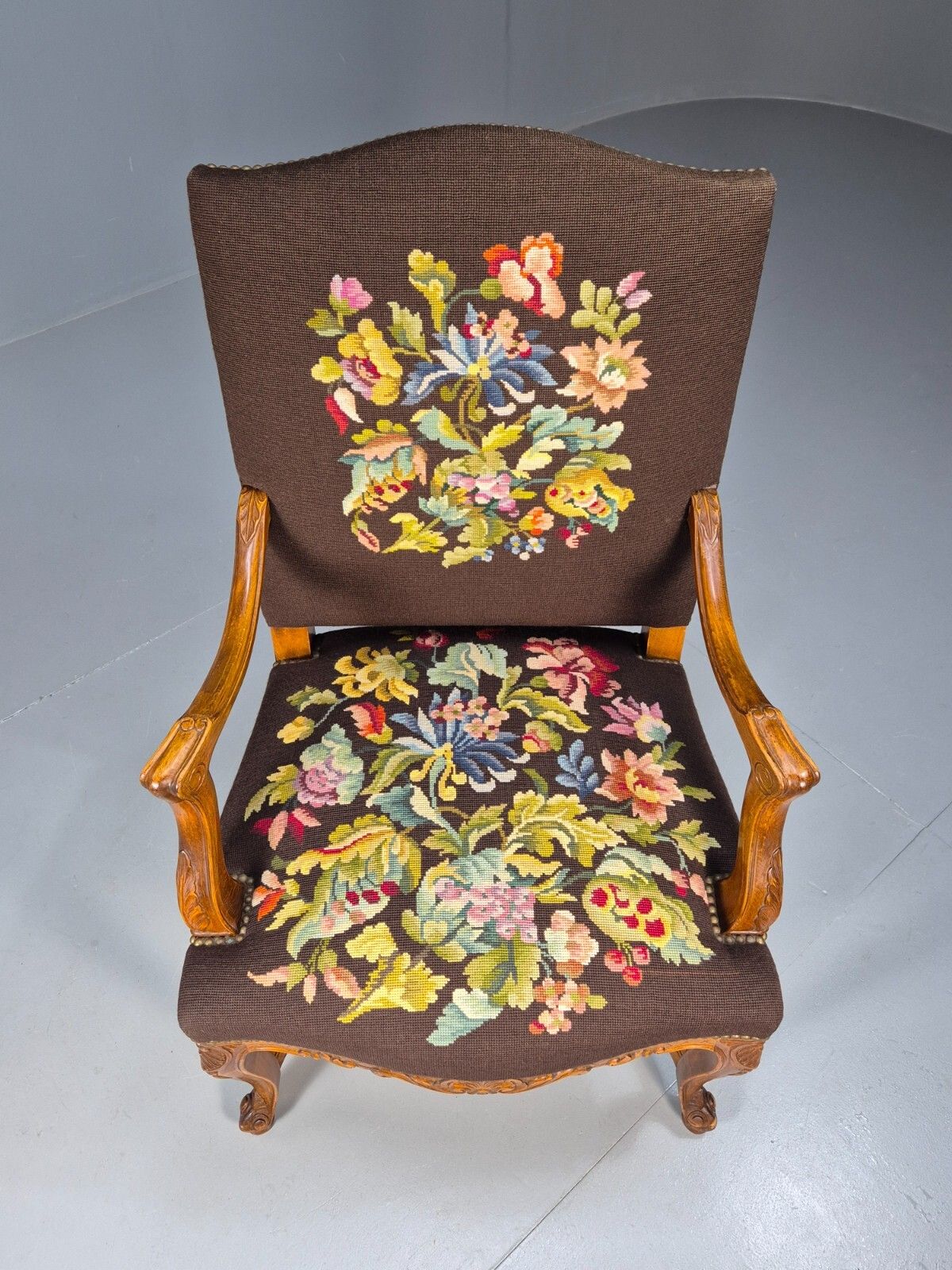 Vintage Danish Lounge Brown Floral Oak 17th Century Style Eb8996 Vclo photo for sale