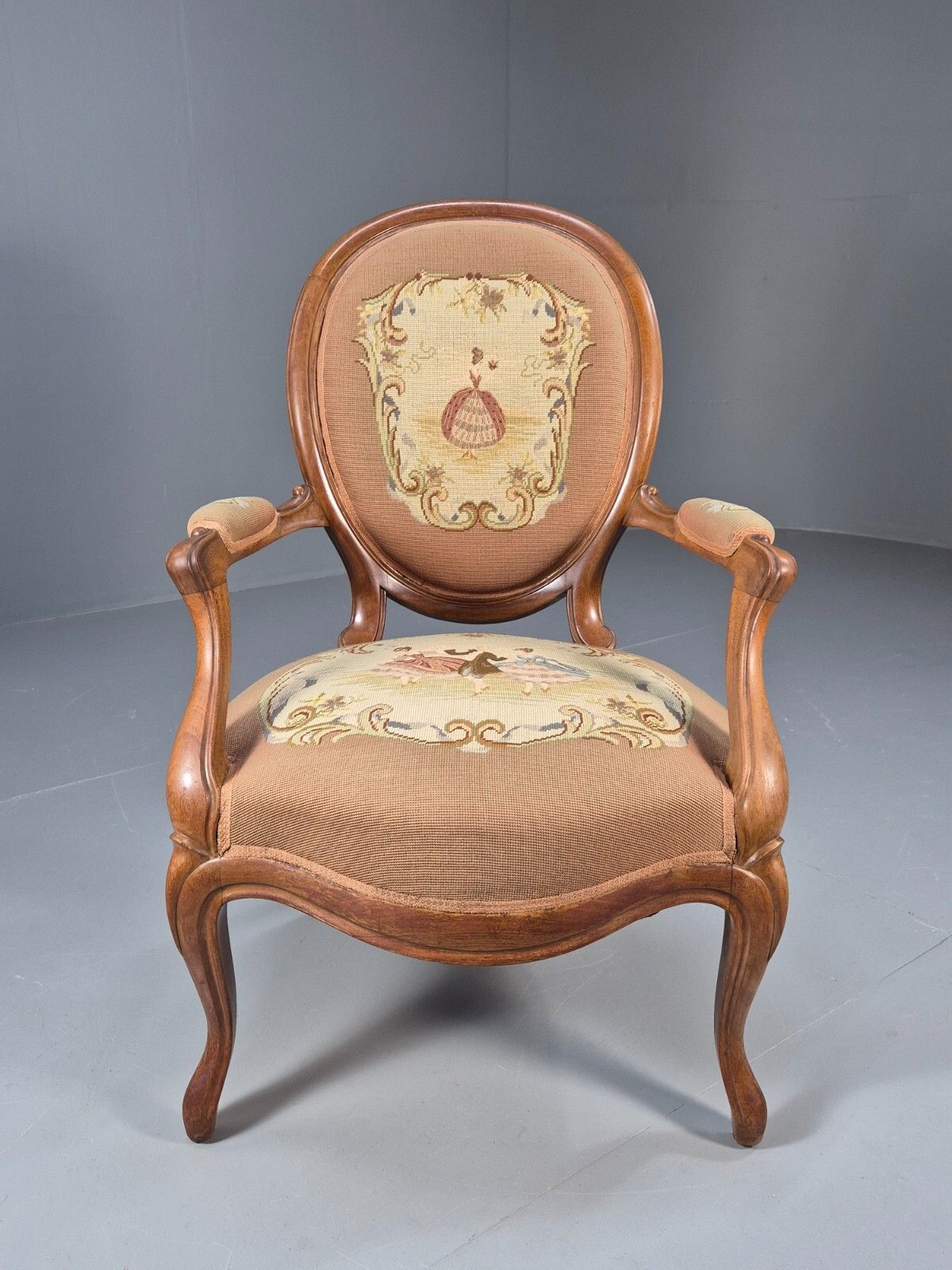 Vintage Danish Rococo Style Lounge Chair Figural Tapestry Upholstery Eb8982 Vclo photo furniture