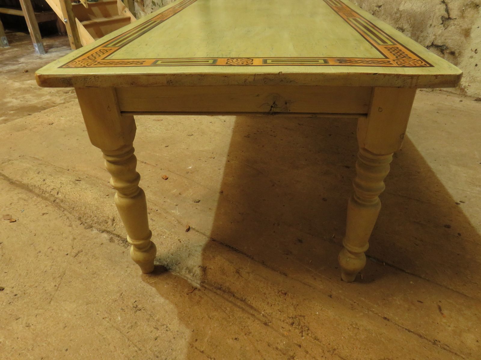 photo furniture Shabby Chic Dining Table