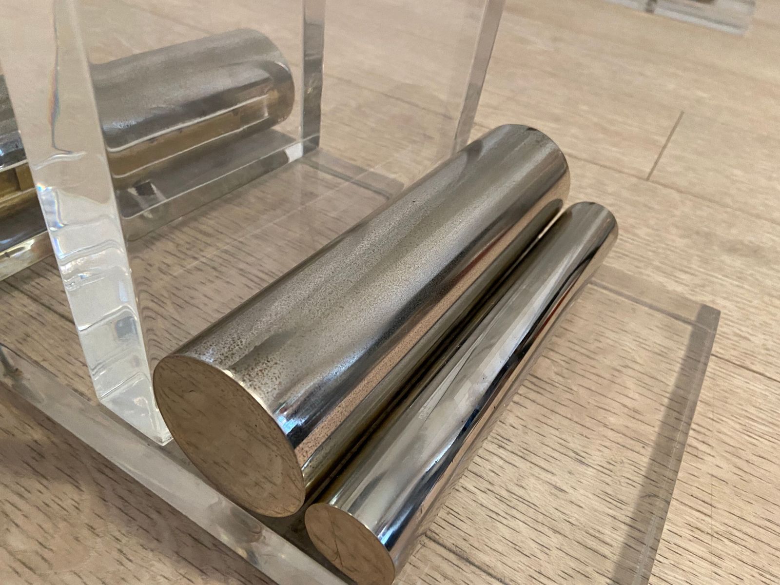 photo furniture Dining Table, Charles Hollis Jones, 1970s