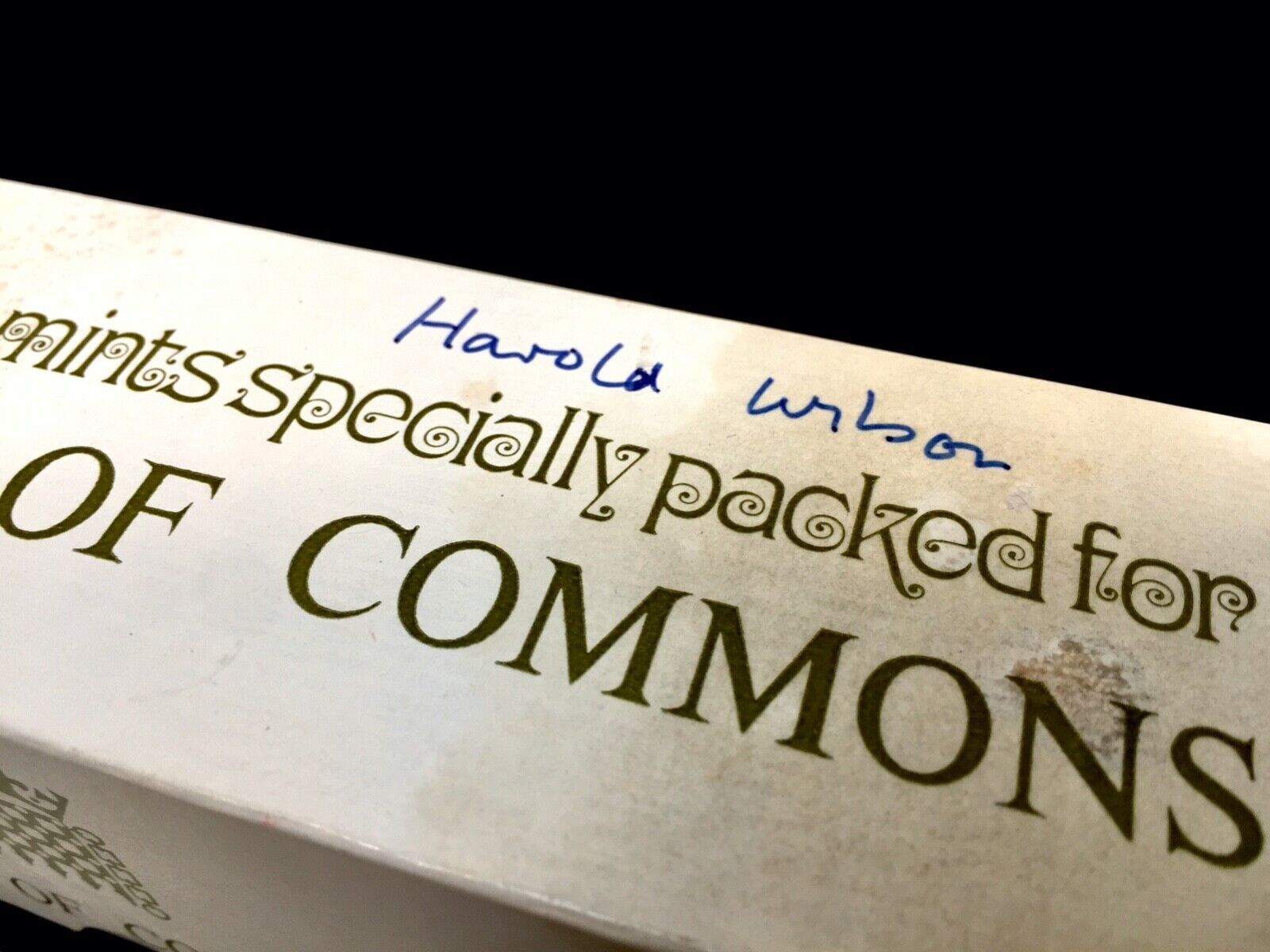 Boxed House Of Commons Chocolates Signed Harold Wilsons Clare Francis 1976 Rare photo Home Decor