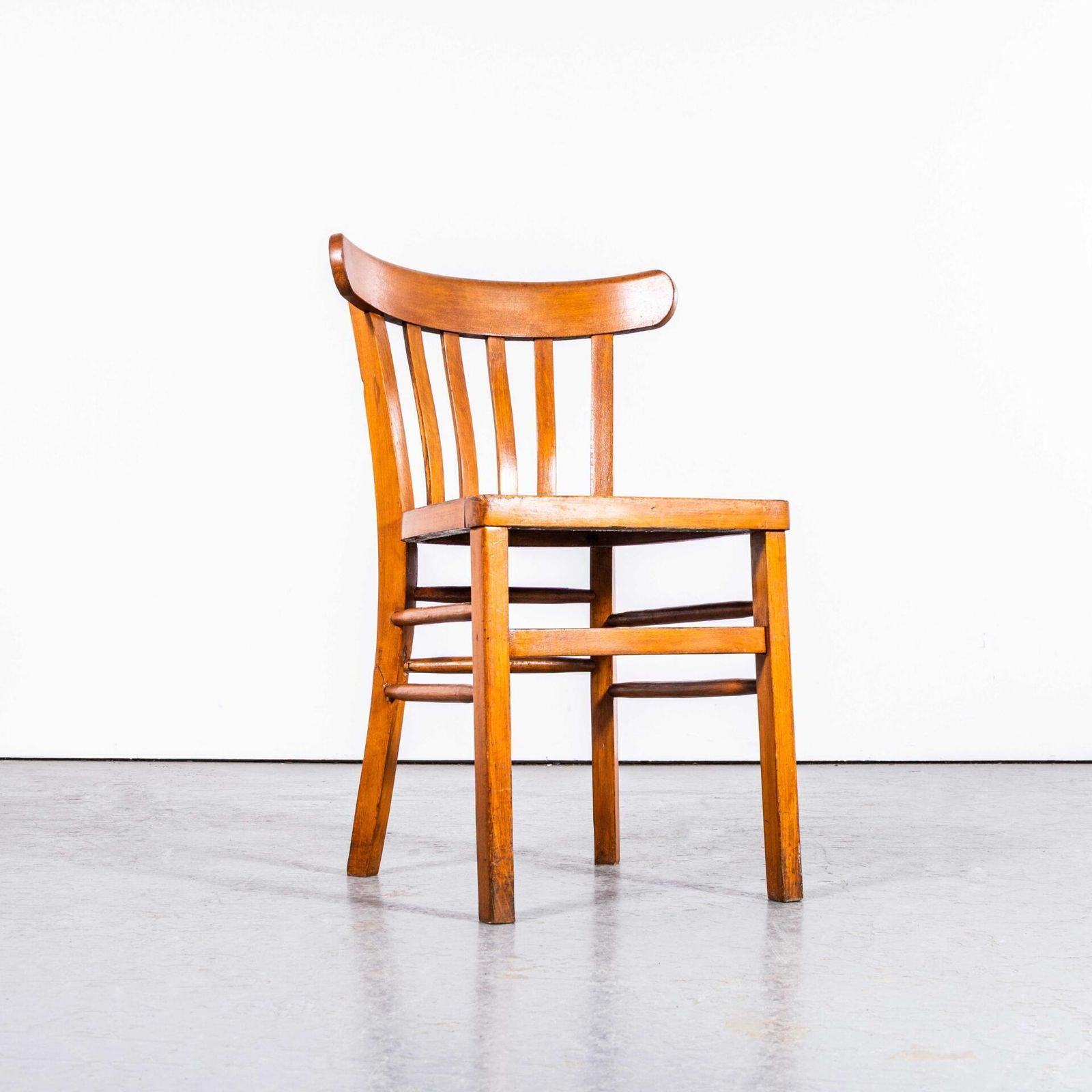 1950’s Luterma Honey Oak Bentwood Farmhouse Dining Chairs – Set Of Six photo Furniture