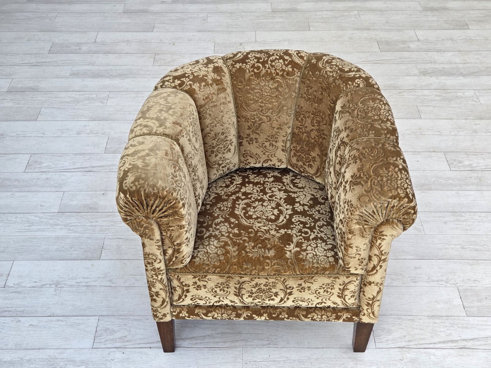 Jaren 1960, Deense Vintage Fauteuil, Groen Meubelvelours, Essenhout Poten. photo buy