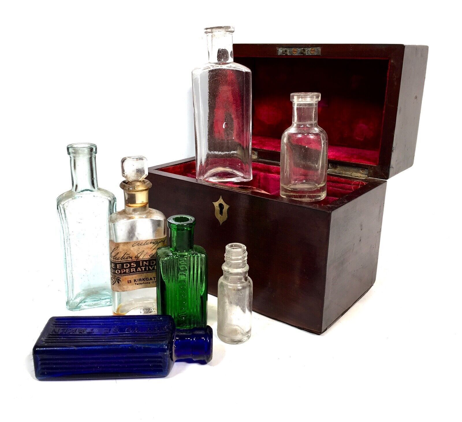 Antique Mahogany Apothecary Box / Cabinet With Glass Medicine Bottles C.1880 photo vinterior
