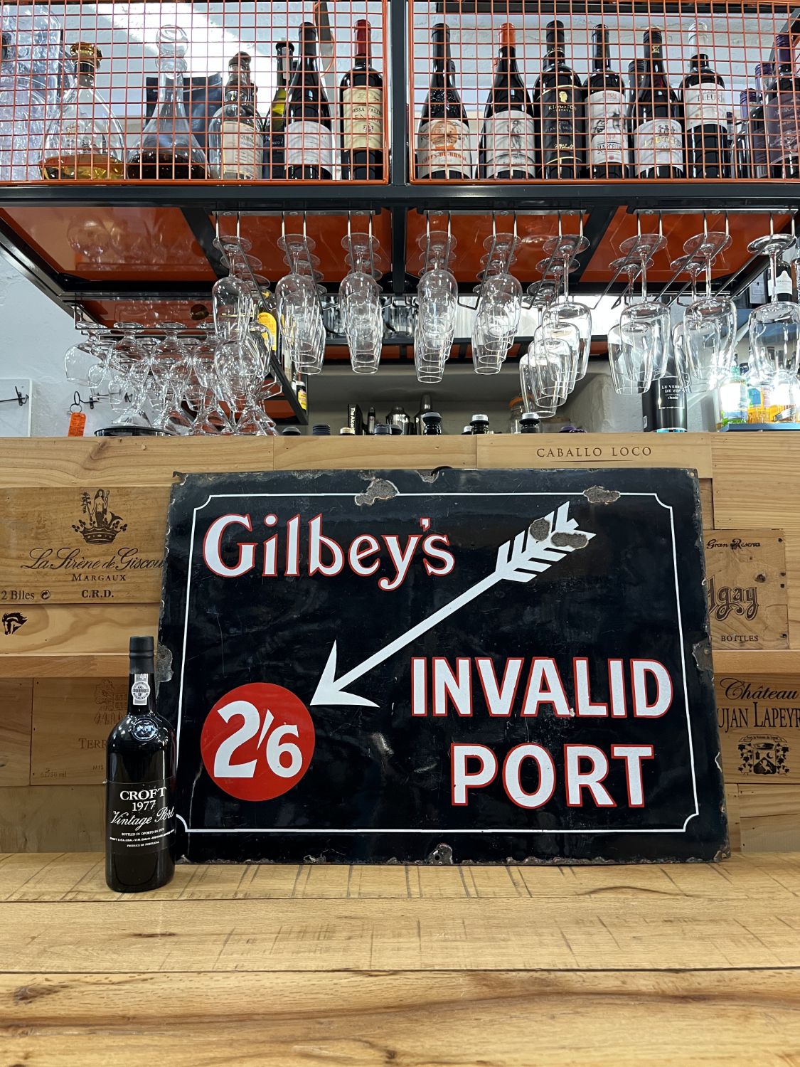 Large 1930s Original Gilbeys Invalid Port Enamel Advertising Railwayana Pub Garden Bar Sign photo vinterior