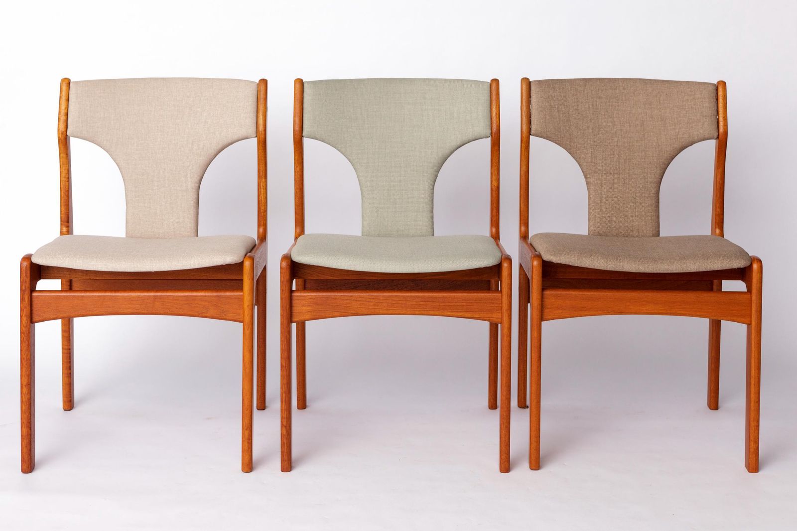 Vintage Set Of 6 Danish Teak Dining Chairs – Erik Buch For Uldum | 1960s Mid Century Modern Design photo furniture