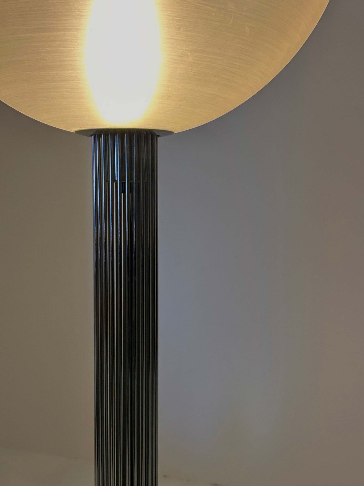 photo furniture Moana Floor Lamp By Luigi Massoni For Harvey Guzzini