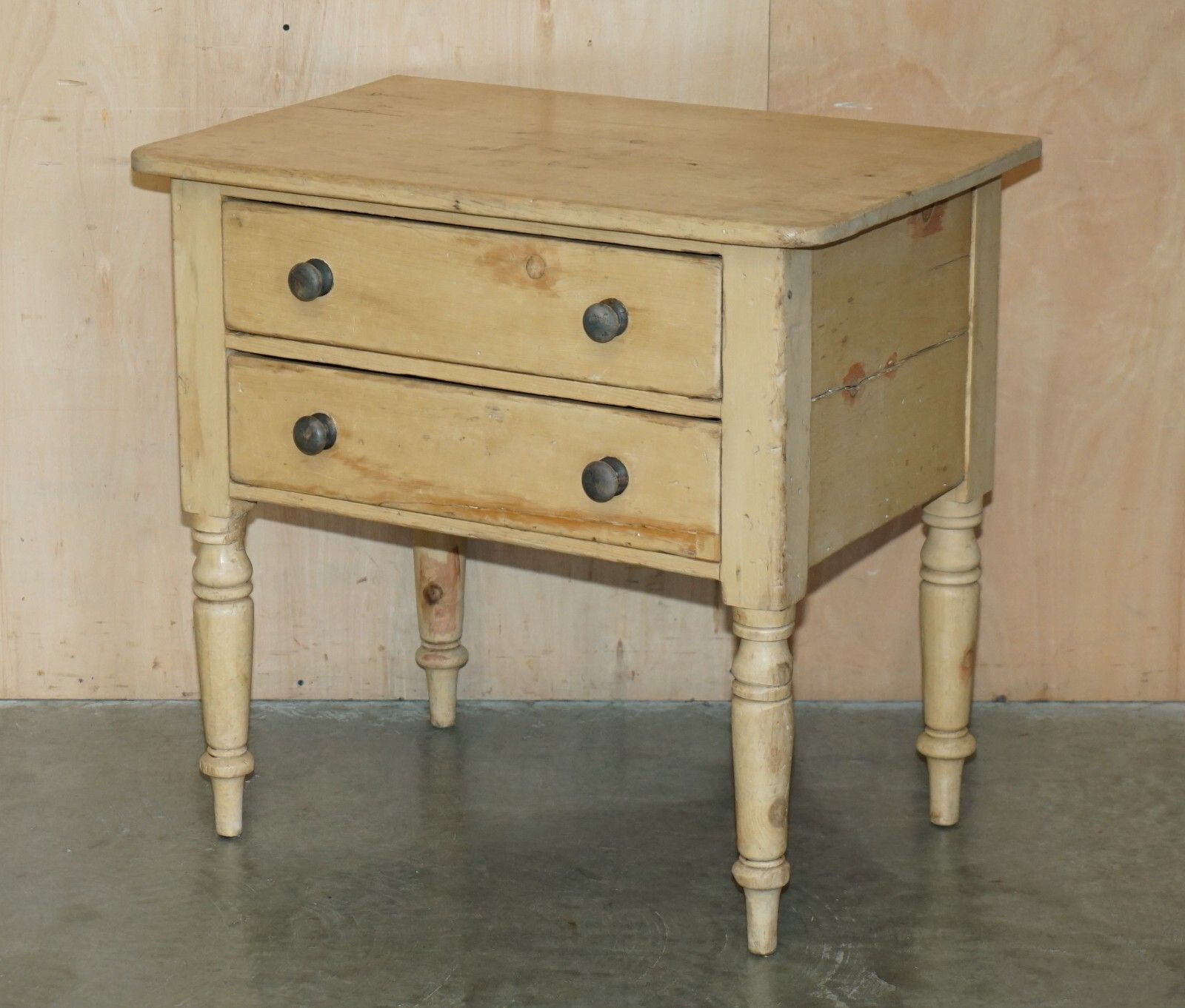 Super Rare Antique Georgian Circa 1800 Pine Housekeepers Drawers Sideboard