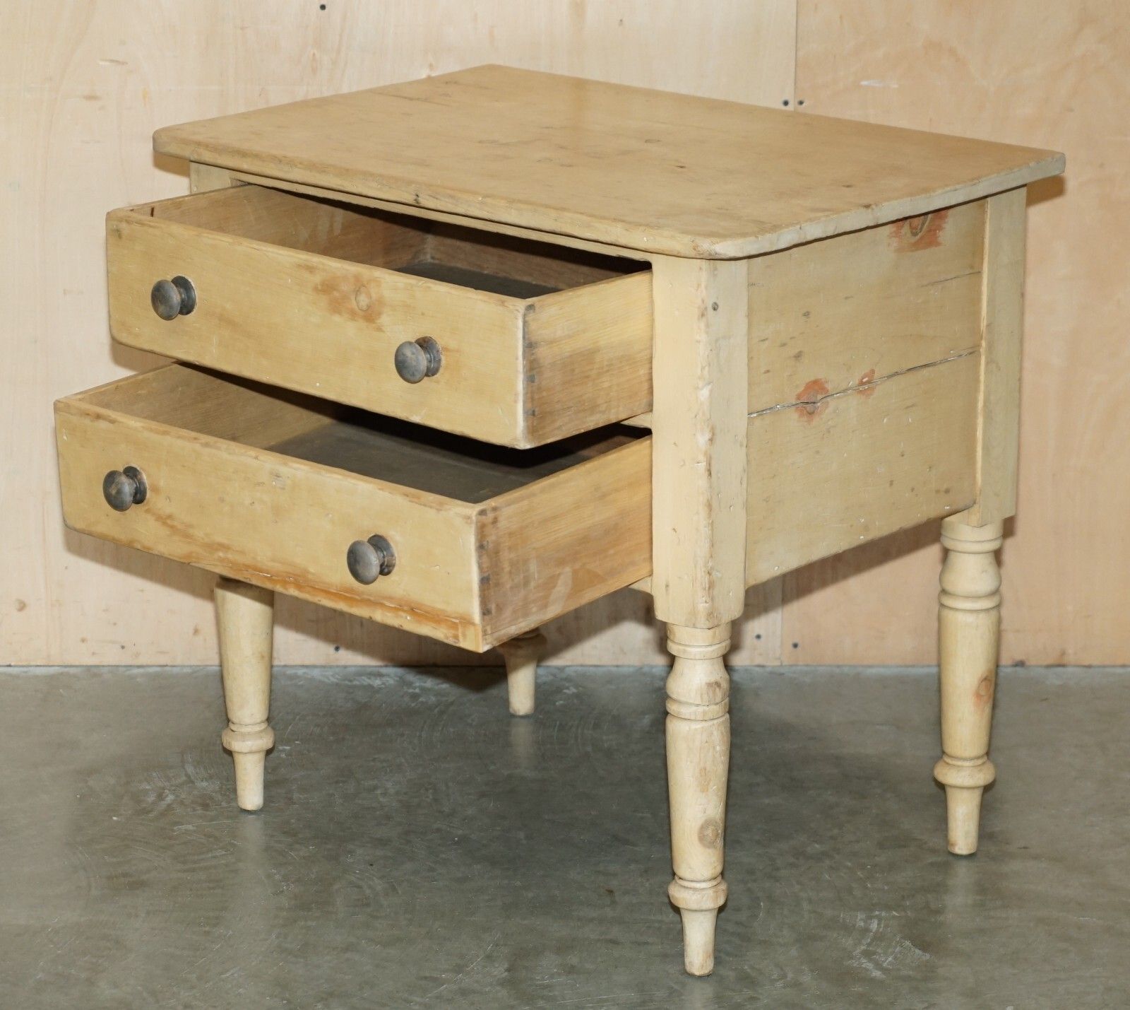 2850.0 Super Rare Antique Georgian Circa 1800 Pine Housekeepers Drawers Sideboard photo