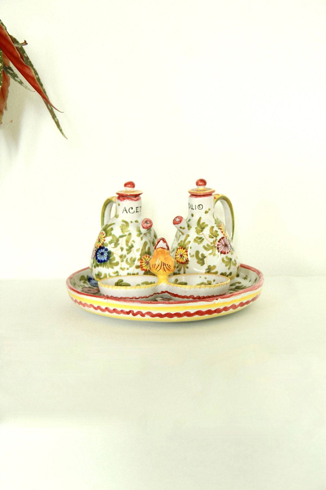Olio E Aceto, Vintage Hand  Crafted Oil And Vinegar Set From Deruta, Italy, 1970s photo Home Decor
