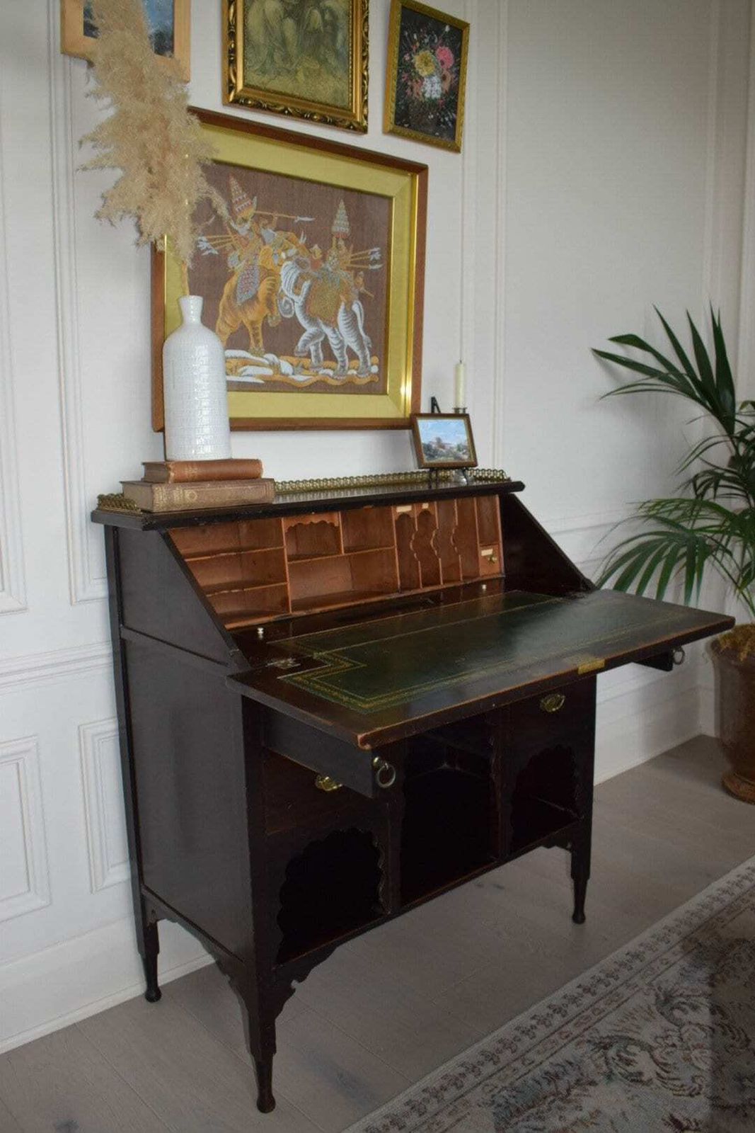 Charming Late 19th Century Edwardian Mahogany Bureau With Brass Gallery Rail photo buy