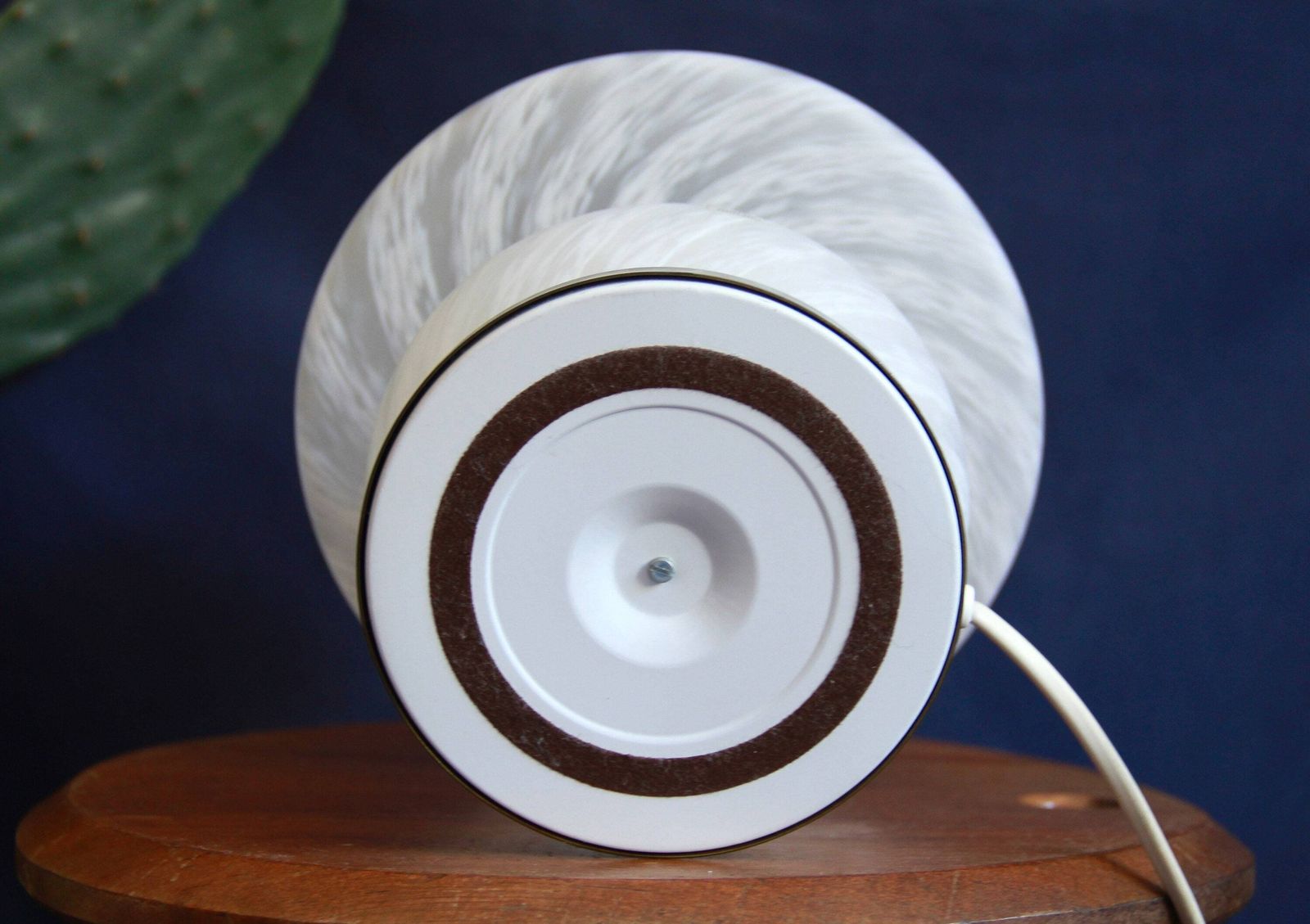 Bianca, Vintage Swirl Murano Mushroom Lamp By Murano Vetri, Italy, 1970s photo 325.0
