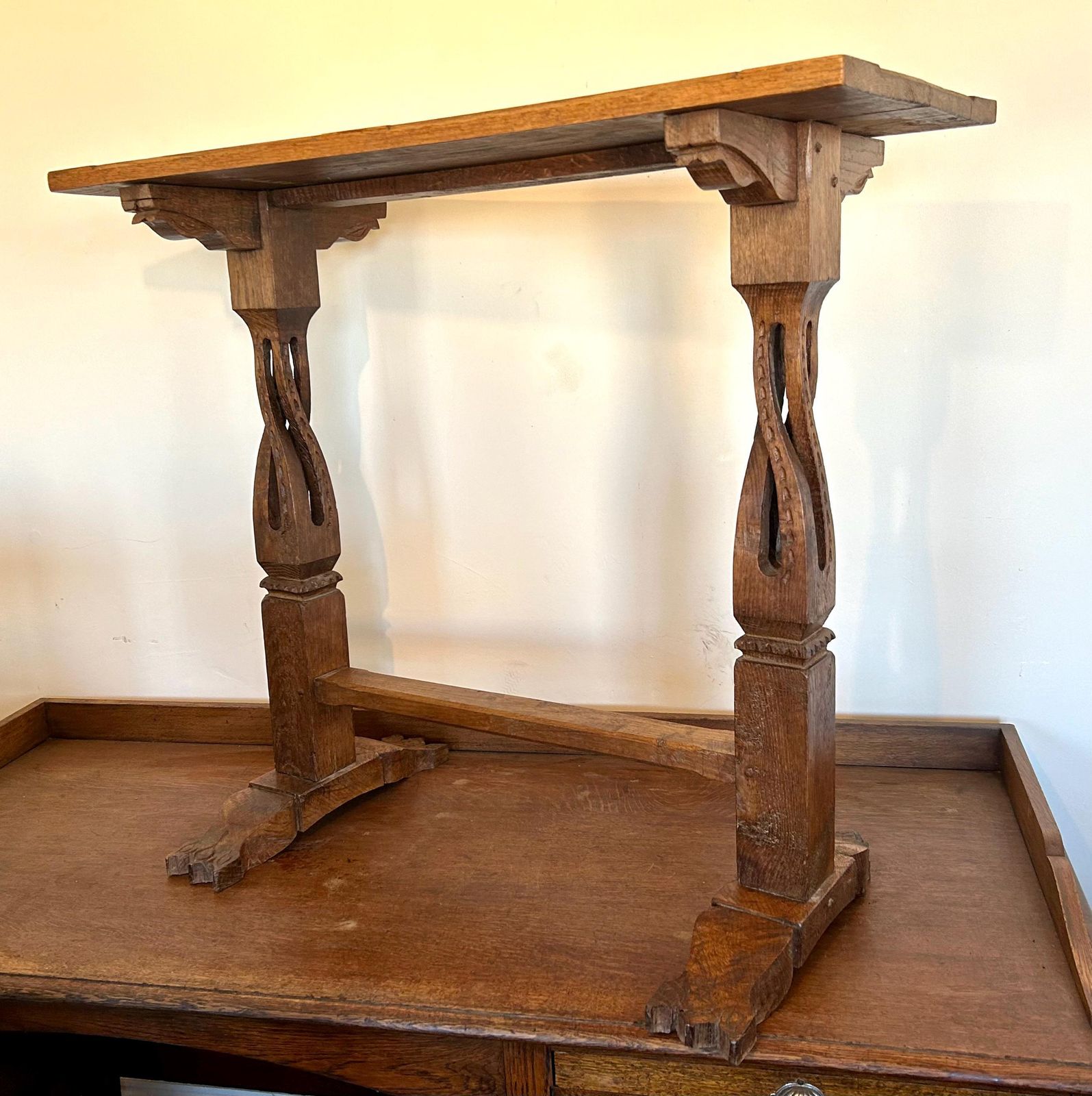 Vintage Oak Side Altar Table Wooden Arts And Crafts Hall Desk Industrial Occasional Coffee Church Lecturn Antique