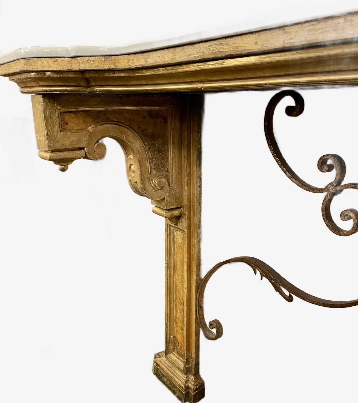 18th Century Italian Polychrome Consol With A White Marble Top. photo vinterior