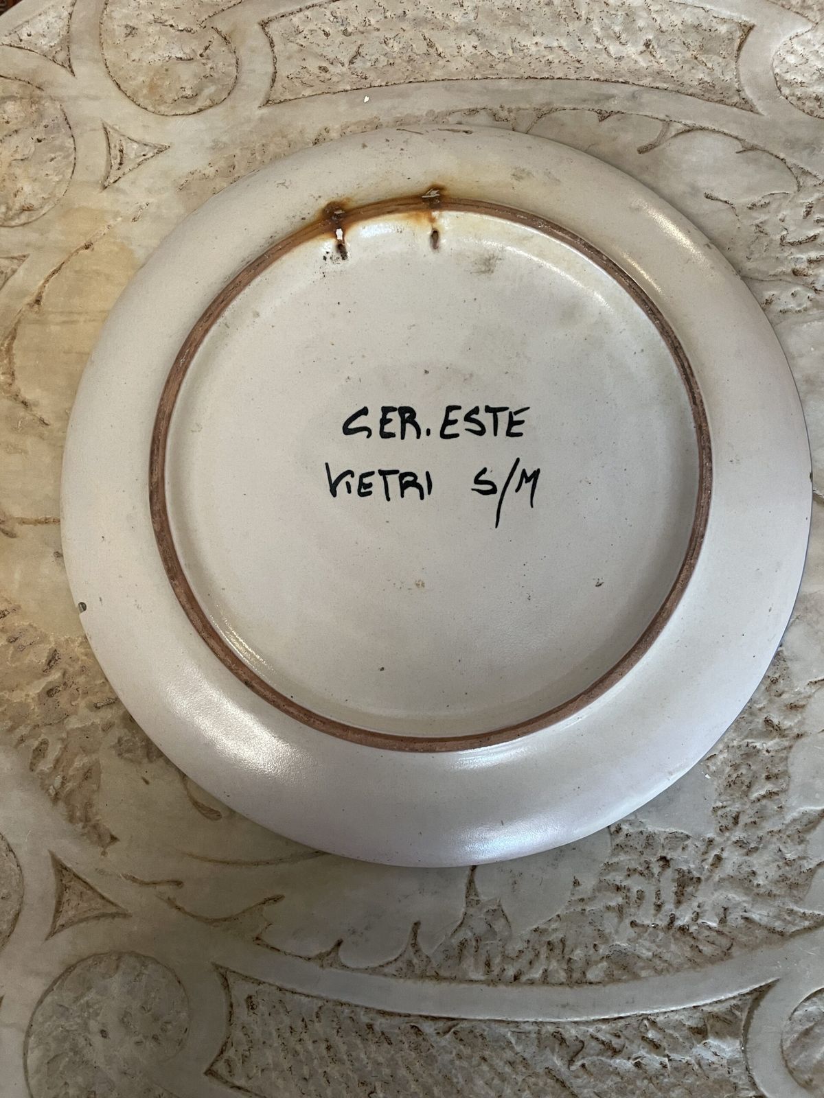 Vietri Plate Signed Ger. Este S/M Decorated With A Seated Woman photo for sale