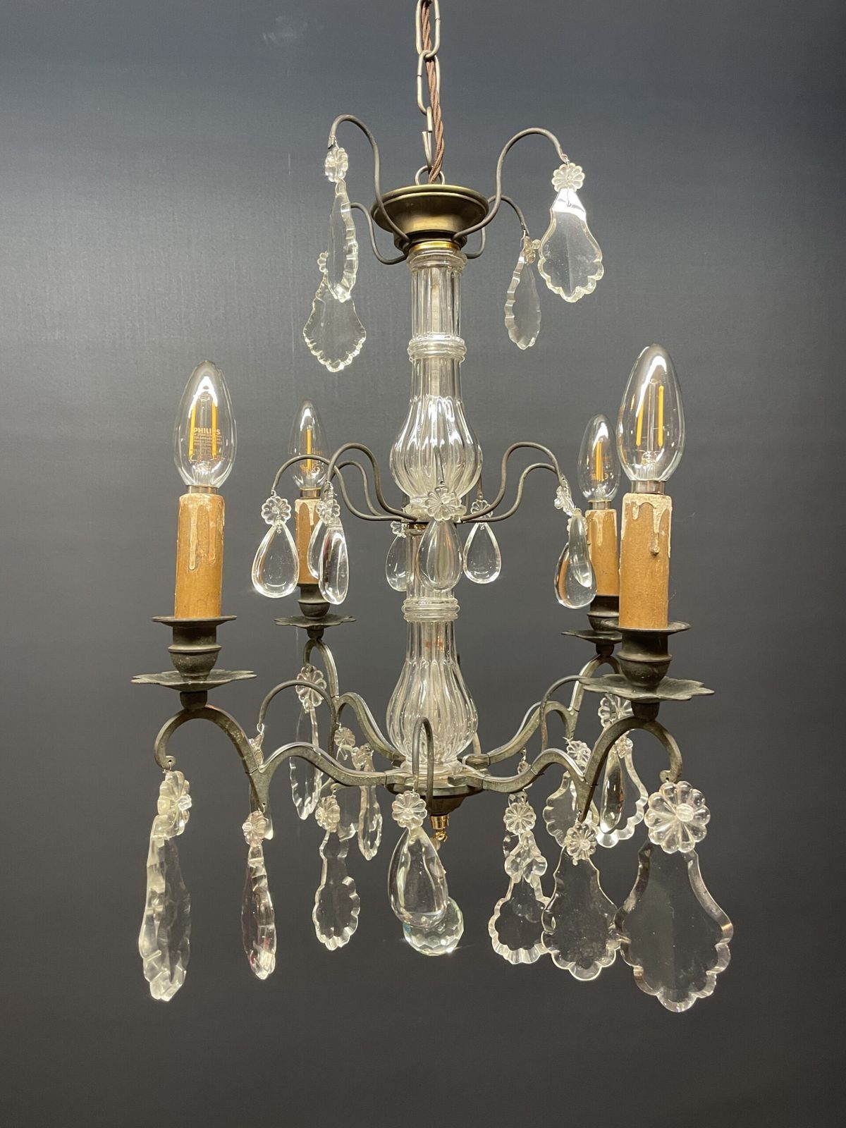 Elegant Little Florentine Light In Tole And Crystal. photo 550.0