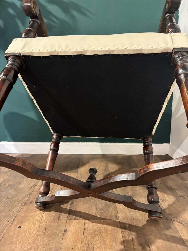 319.0 Leather Upholstered Side Armchair photo