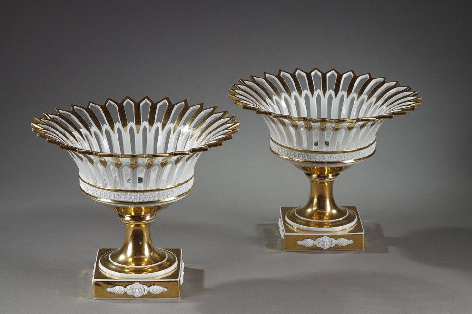 Pair Of Paris Porcelain Standing Baskets, Empire Period photo 3846.0
