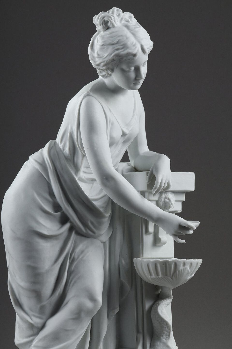 photo vinterior Porcelain Biscuit Sculpture, "Young Woman At The Fountain" By Nicolas Lecorney