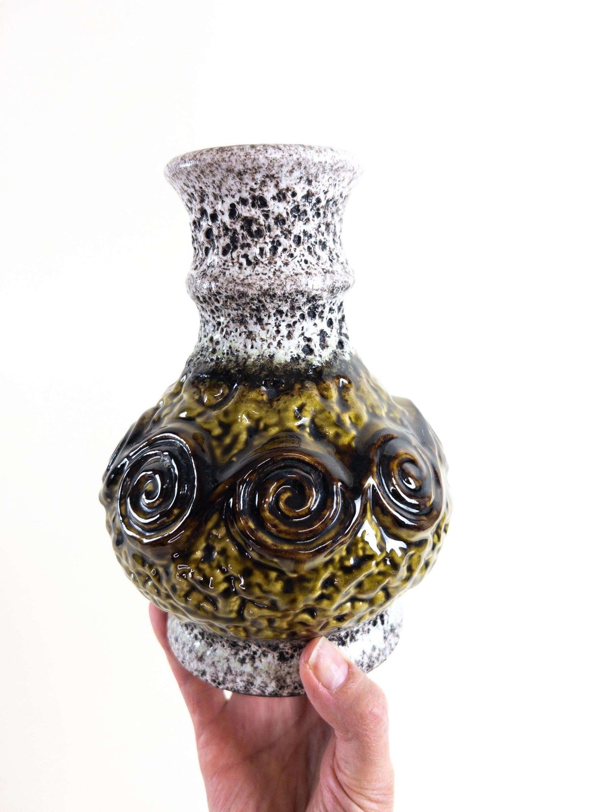 ü Keramik Fat Lava Vase   Uebelacker West German Pottery Vase   Black And White Fat Lava With Green Swirl Design   Form 1357 18 photo for sale