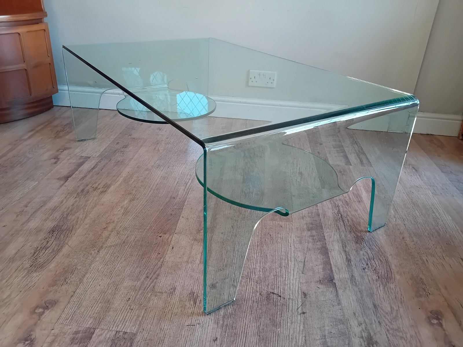Beautiful Italian  Modernist Tempered Glass Folded Drinks / Coffee Table