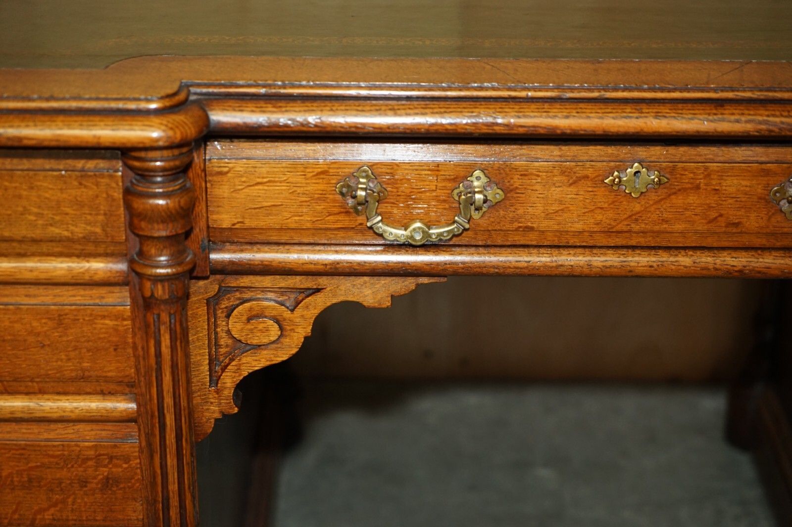 photo furniture Antique Restored C Hindley & Son English Oak Green Leather Double Sided Desk