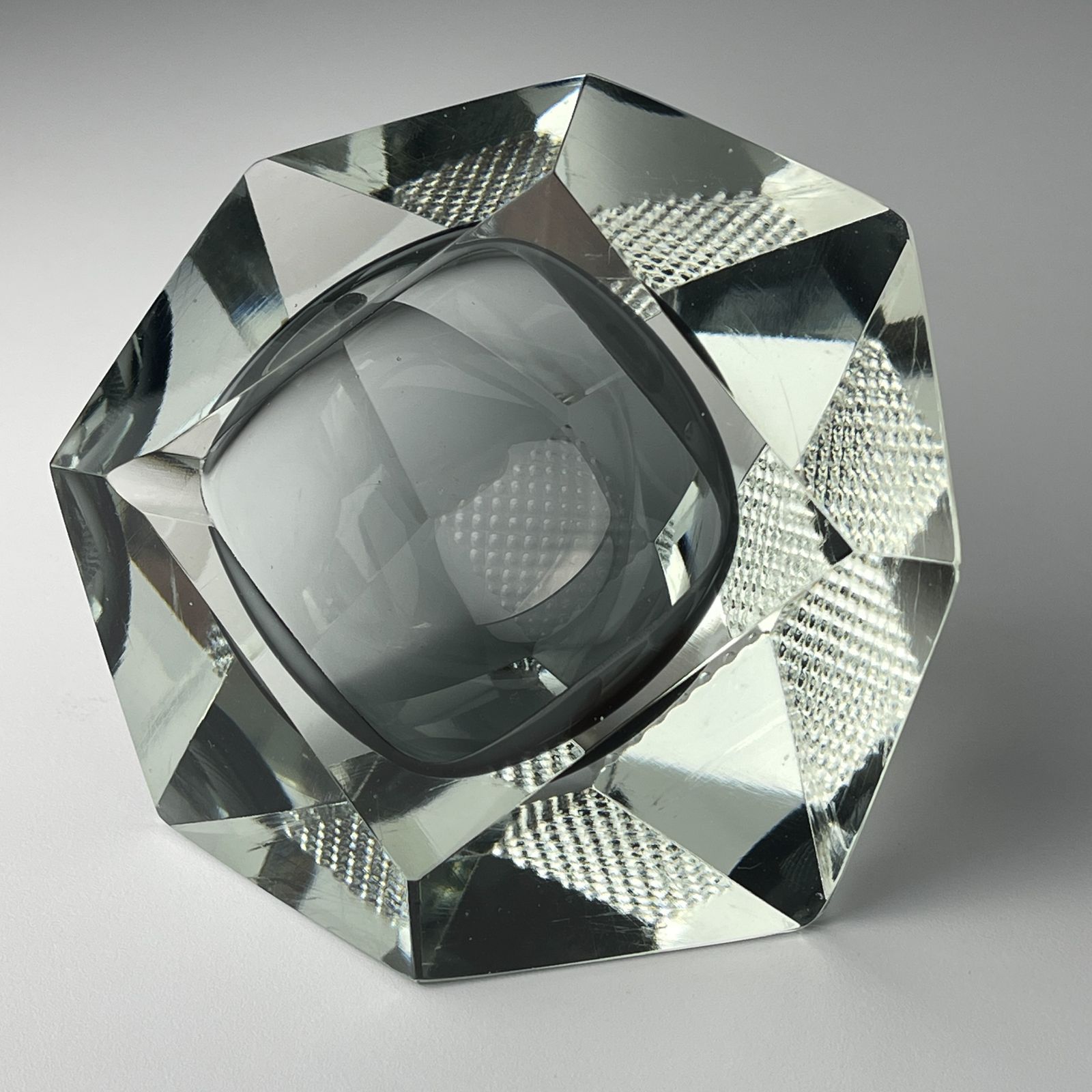 Original Murano Glass Sommerso Ashtray, Italy, 1970s photo for sale