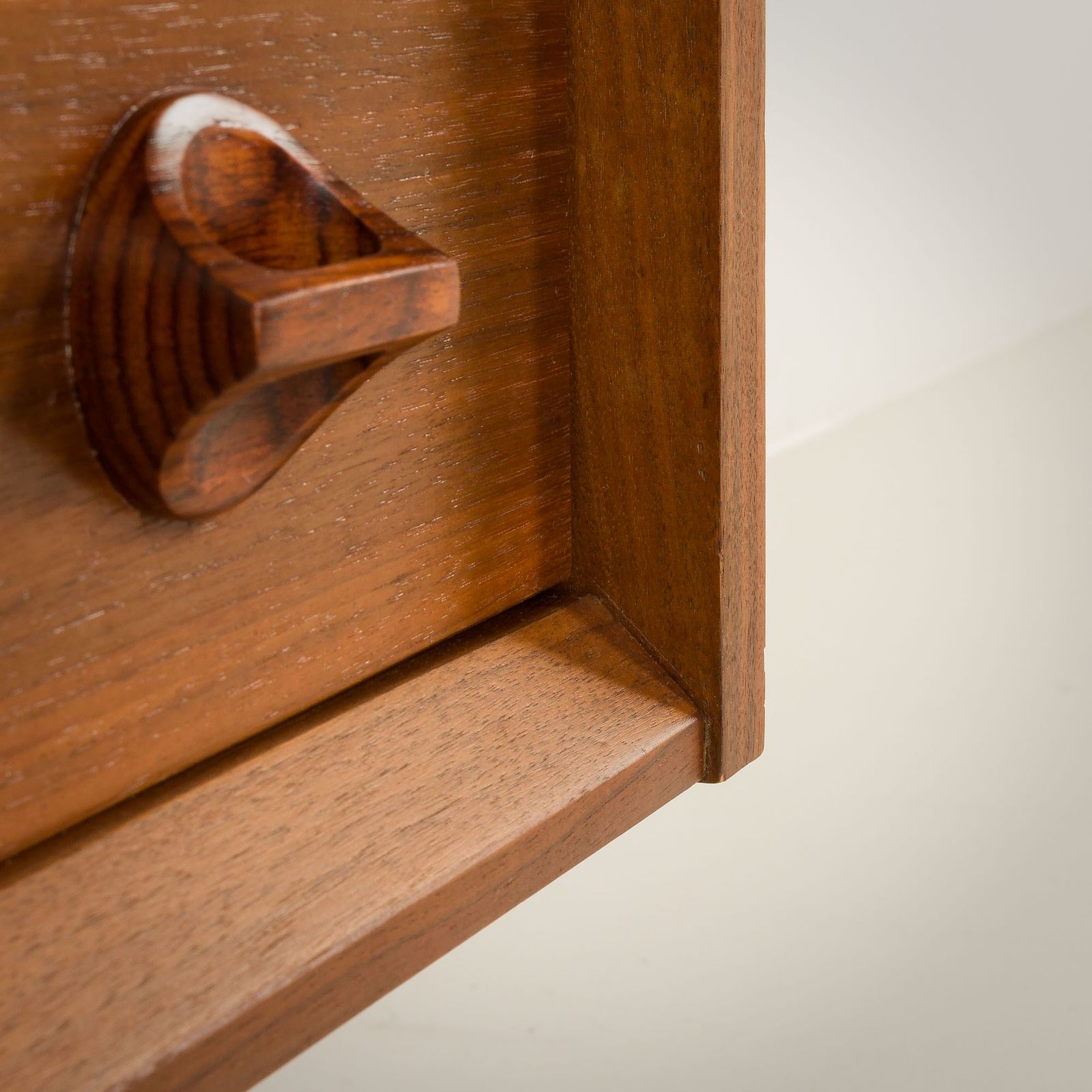 Furniture Italian Mid Century Extra Wide Walnut Chest Of Drawers With Sculptural Handles, 1960s photo