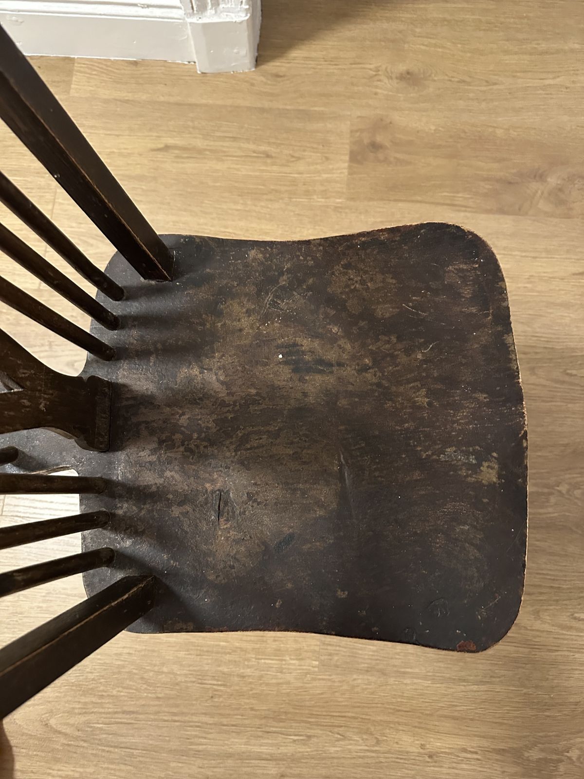Early 19th Century Elm Wheelback Windsor Chair | English Antique photo vinterior