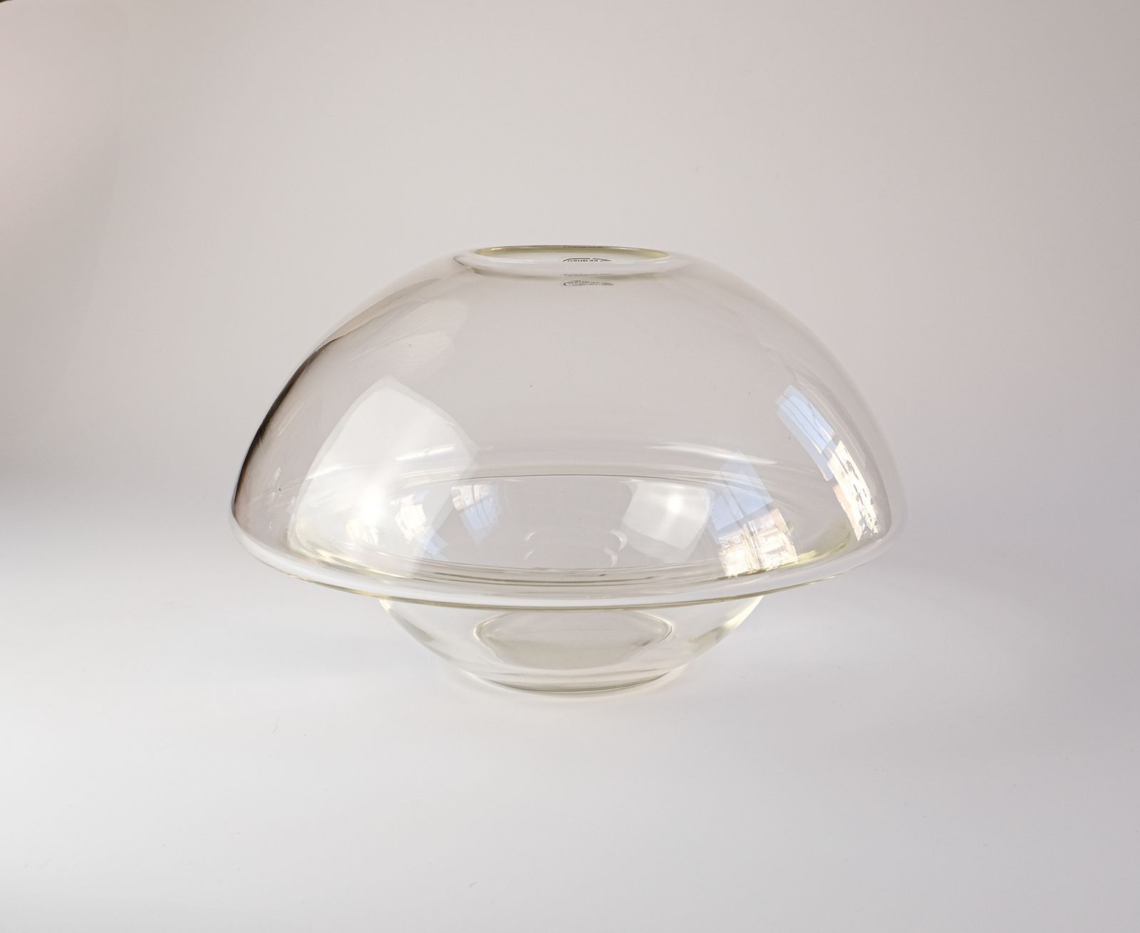 Mario Pinzoni Seguso Vetri D'arte Murano Glass Vessel Vase, Italy C.1980s photo furniture