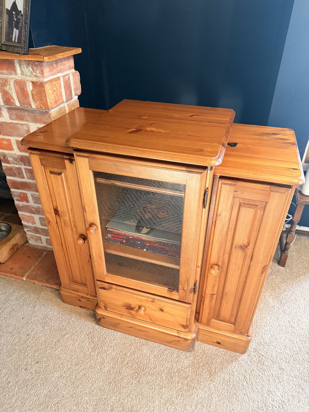 Vintage Ducal Victoria Pine Hi Fi Cabinet With Matching Side Units – 1998 And A Tv Stand photo Furniture