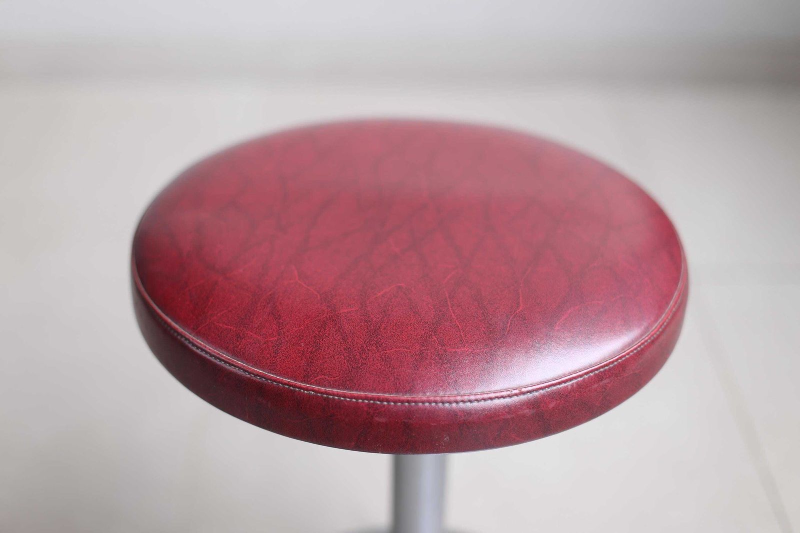 Vintage Bar Stool / Mcm Furniture / Mcm Chair / Industrial Bar Stool / Mid Century Modern 70s Tulip Base Bar Stools / Made In Yugoslavia photo for sale