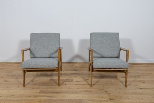 Set Of Model 300 139 Chairs From Swarzędz Factory, 1960s photo vinterior