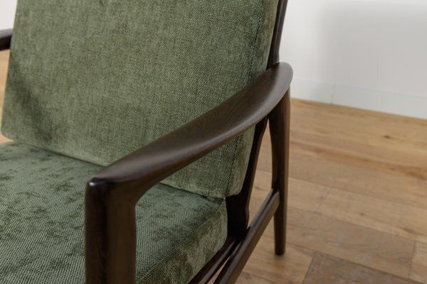 photo vintage Set Of Model 300 139 Armchairs From Swarzędz Furniture Factory, 1960s