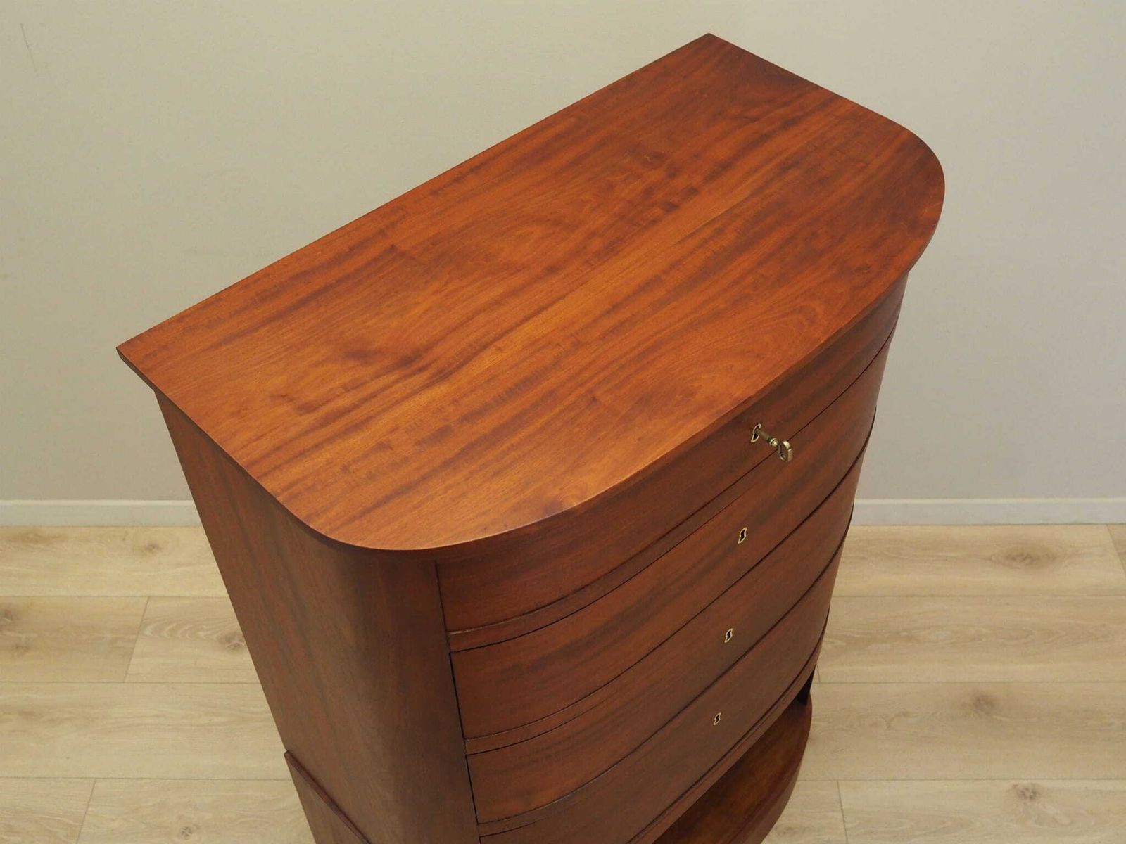 Ladekast Met Mahoniehouten Fineer, Deens Design, Ca. Jaren 1960, Productie: Denemarken photo vinterior