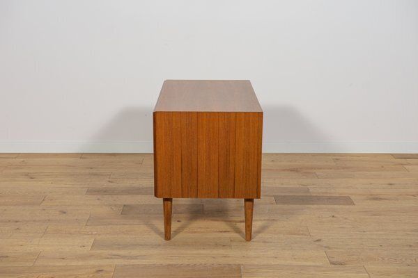 Small Mid Century Teak Sideboard From G Plan, United Knigdom, 1960s photo vinterior